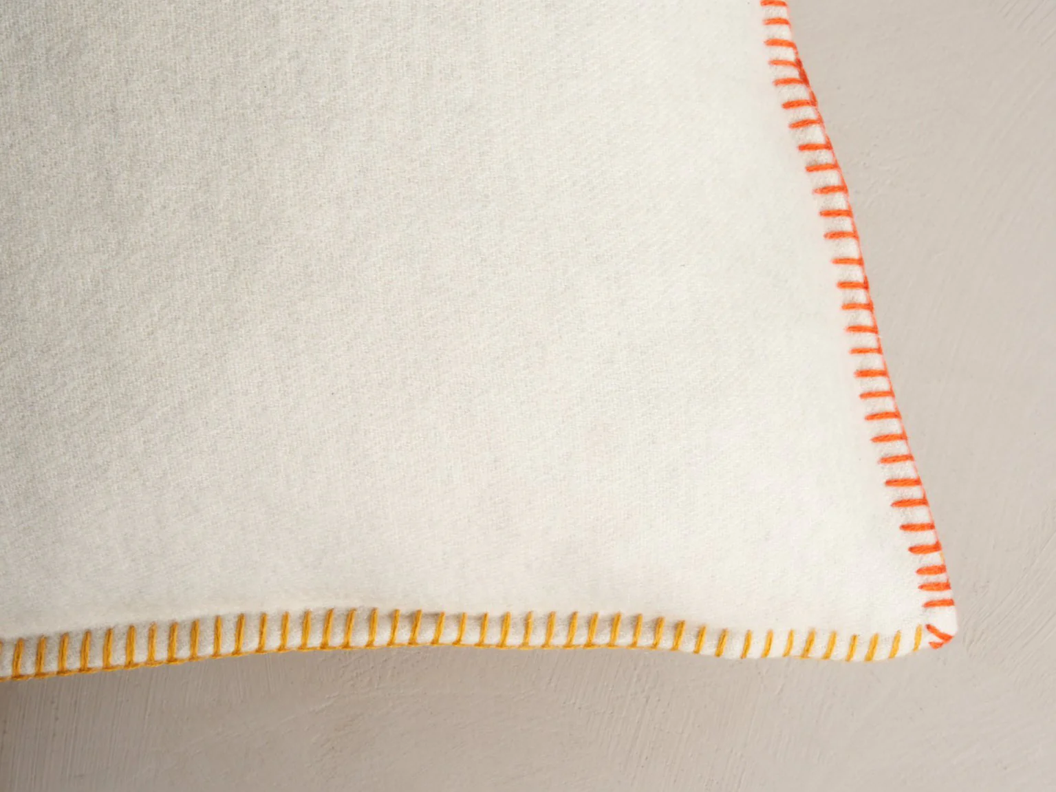 ALONPI GOING CASHMERE PILLOW / IVORY 20" x 20" - Image 3