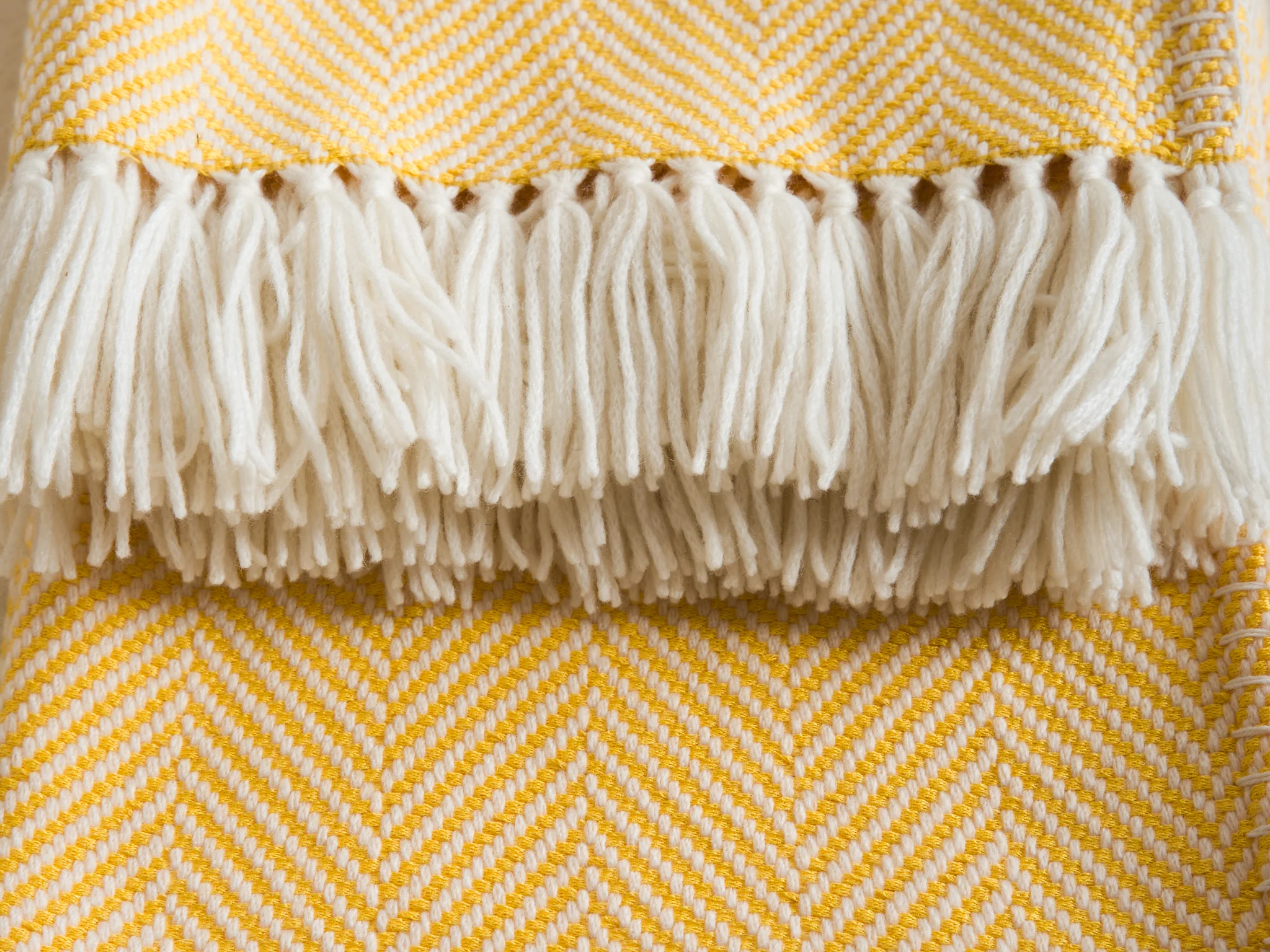 ALONPI WILLY CHEVRON THROW / NO.03  51" x 71" - Image 3