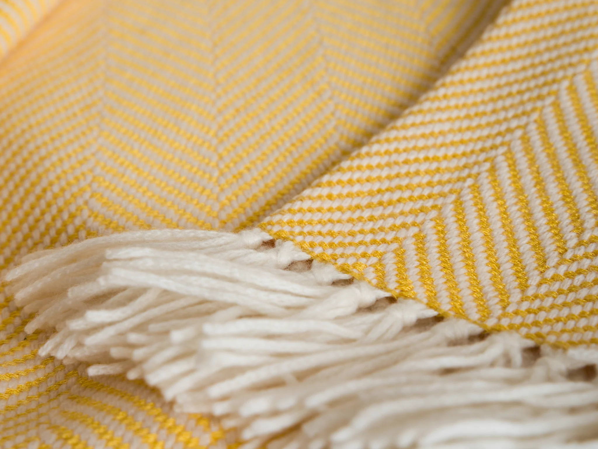 ALONPI WILLY CHEVRON THROW / NO.03  51" x 71" - Image 5