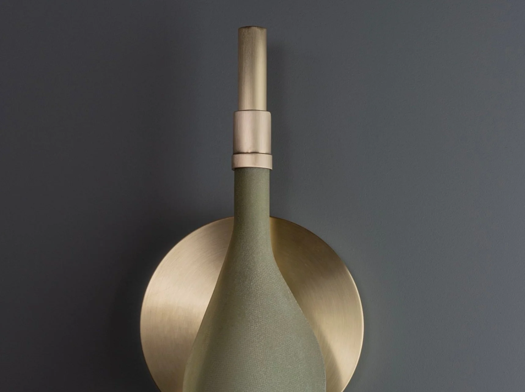 ANDREA CLAIRE STUDIO PISCES MALCOLM SCONCE H19” x L8” x W6" - Image 3