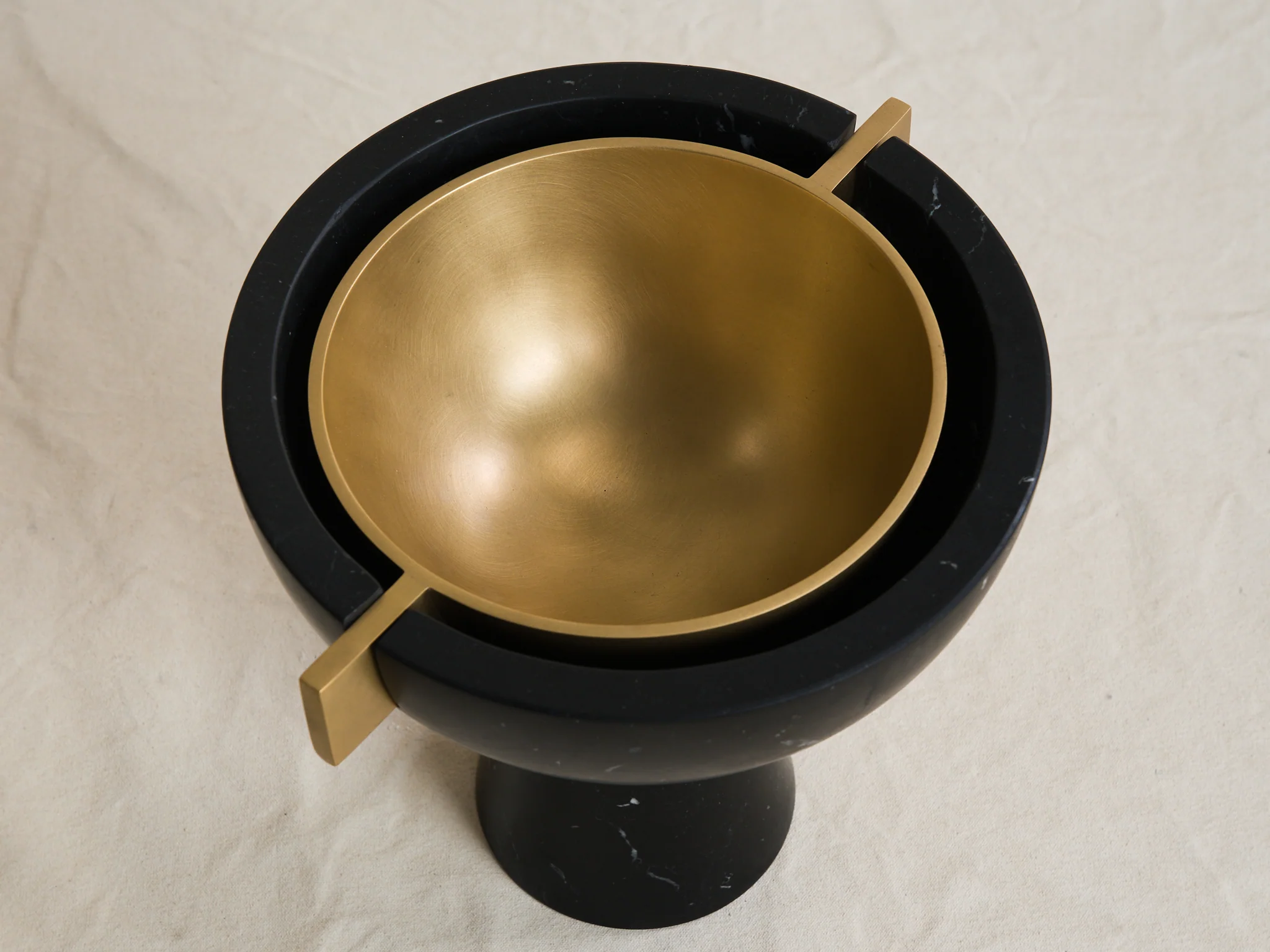APPARATUS NEO VESSEL / NERO KINITRA H10.5" x Ø10.5" - Image 5