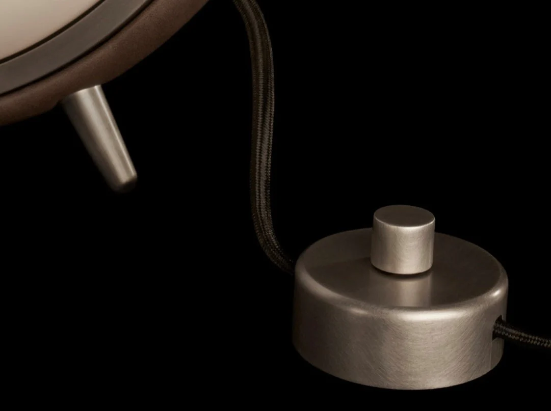 APPARATUS REPRISE TABLE LAMP - Image 3