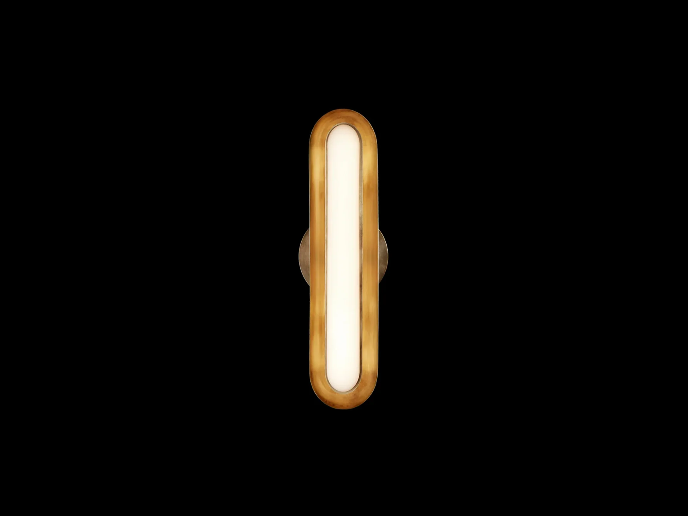 APPARATUS CIRCUIT 1 SCONCE H18” x W5.5” x Ø3.5”