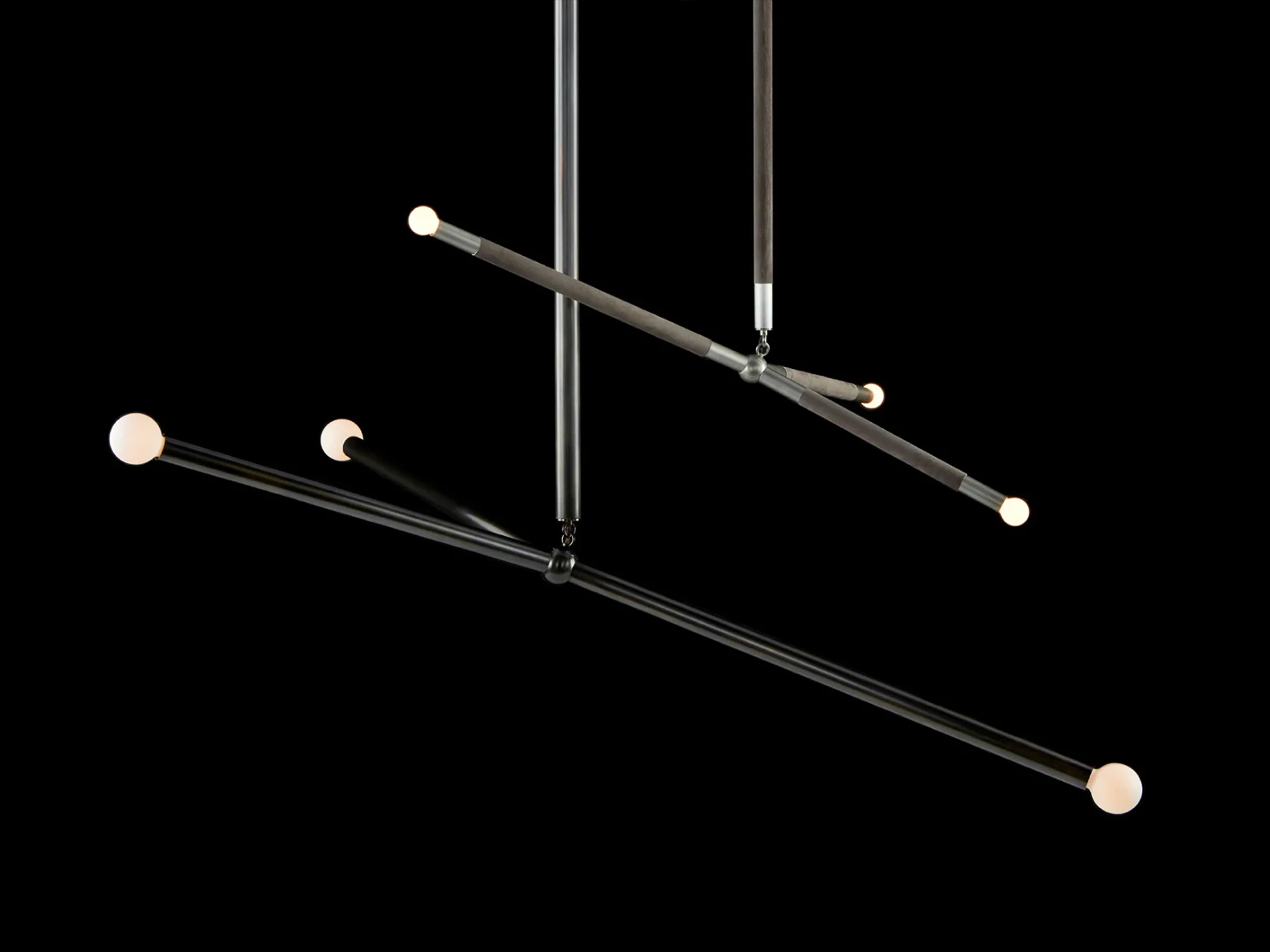 APPARATUS ARROW PENDANT / LARGE W39” x L62.75” - Image 4