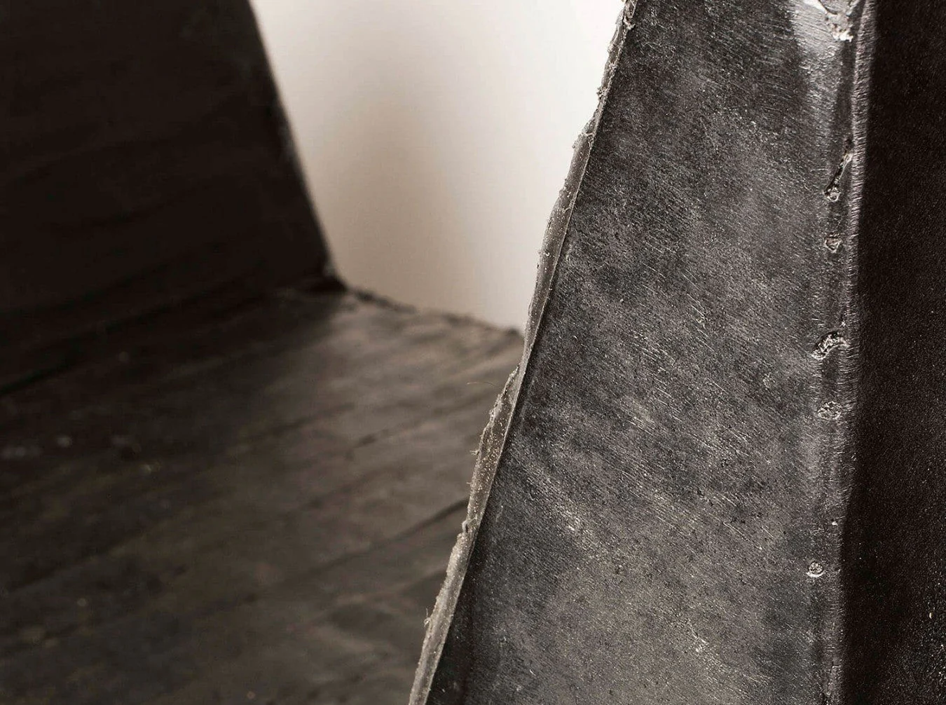 ARNO DECLERCQ AD STOOL 2.0 WITH LEATHER PAD - Image 7