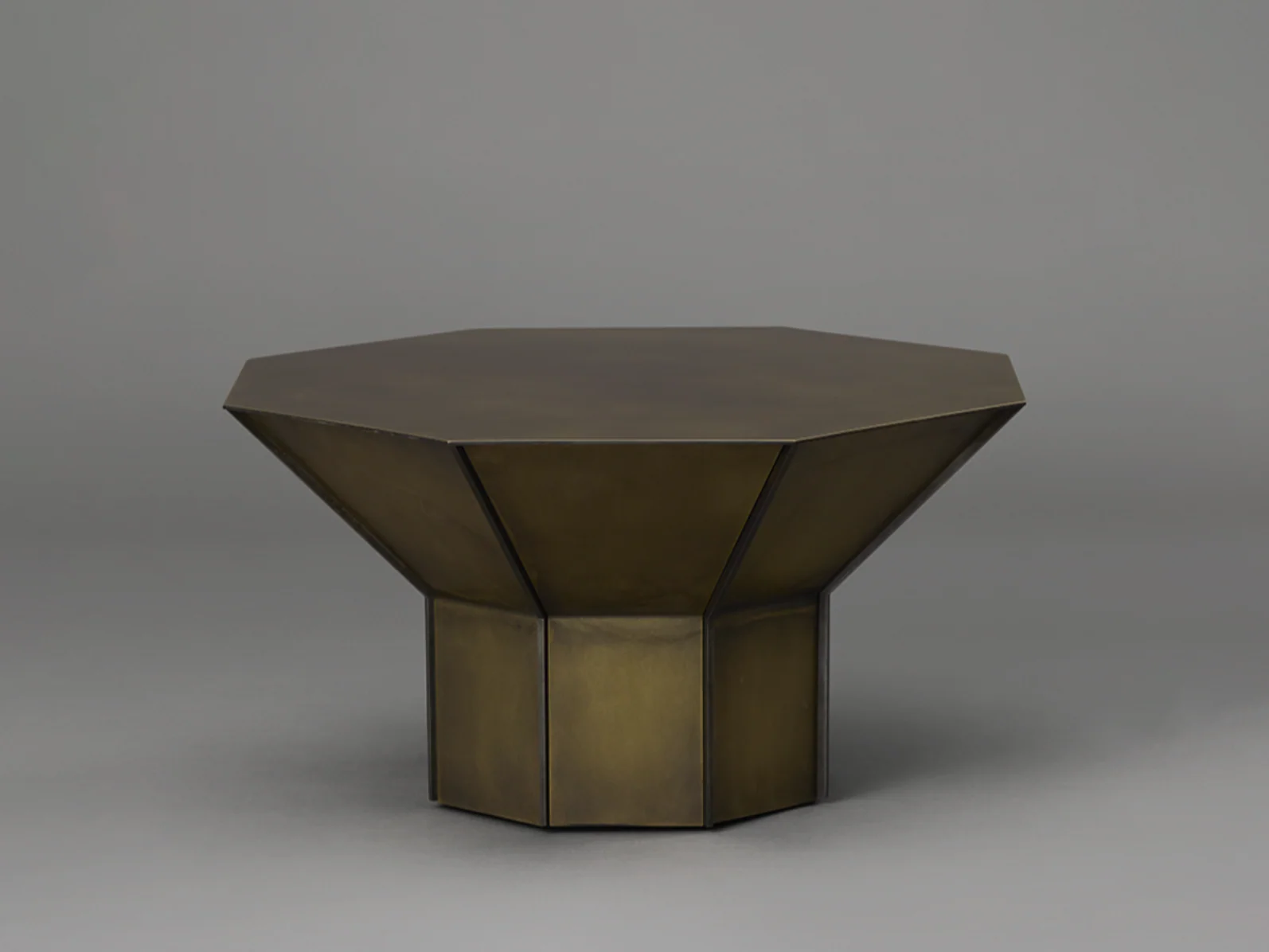 ARTICOLO FLARE SHORT SIDE TABLE H11.8” x Ø23.6" - Image 6