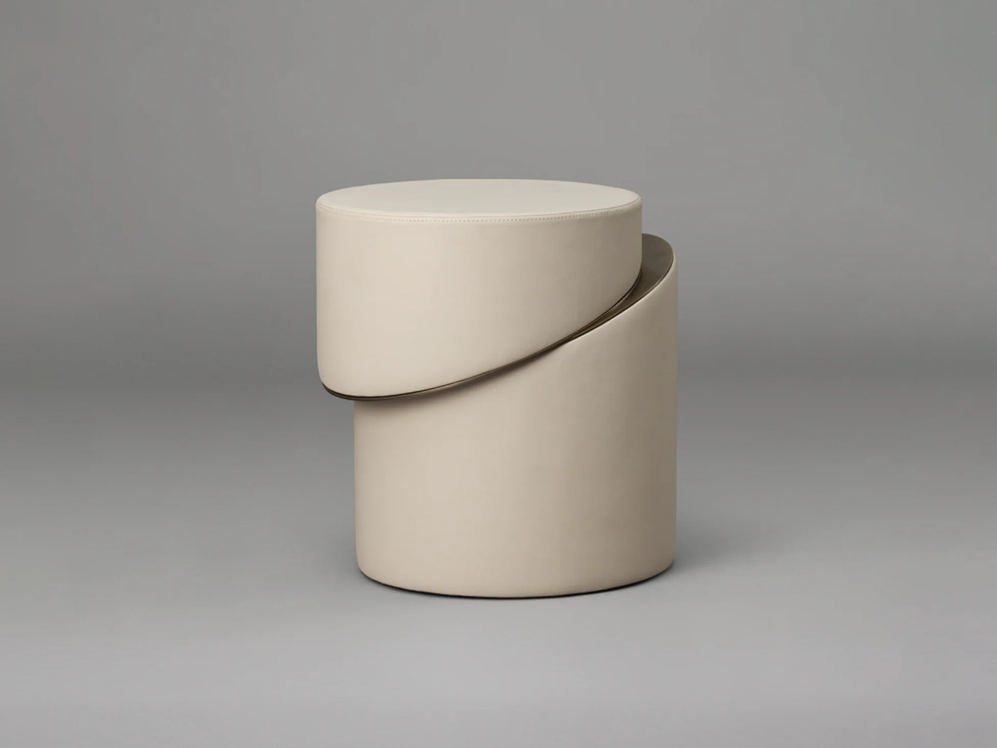 ARTICOLO SLIP SIDE TABLE H18.9” x Ø15.75" - Image 3
