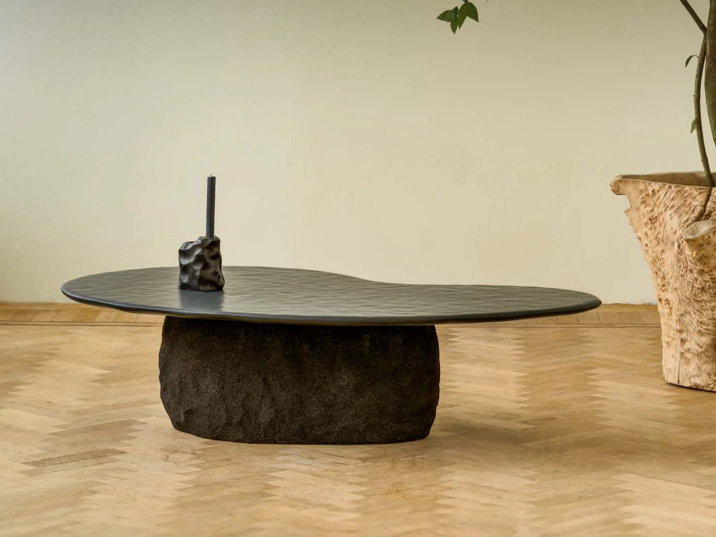 ATELIER BENOÎT VIAENE FLOATING ISLANDS COFFEE TABLE / 207 W56.6" x D34.5" x H15.7"