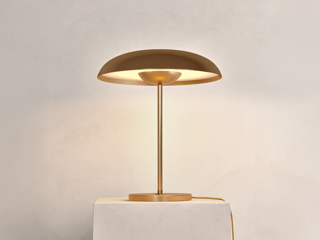 ATELIER001 SOLSTICE TABLE LAMP / AURUM - Image 2