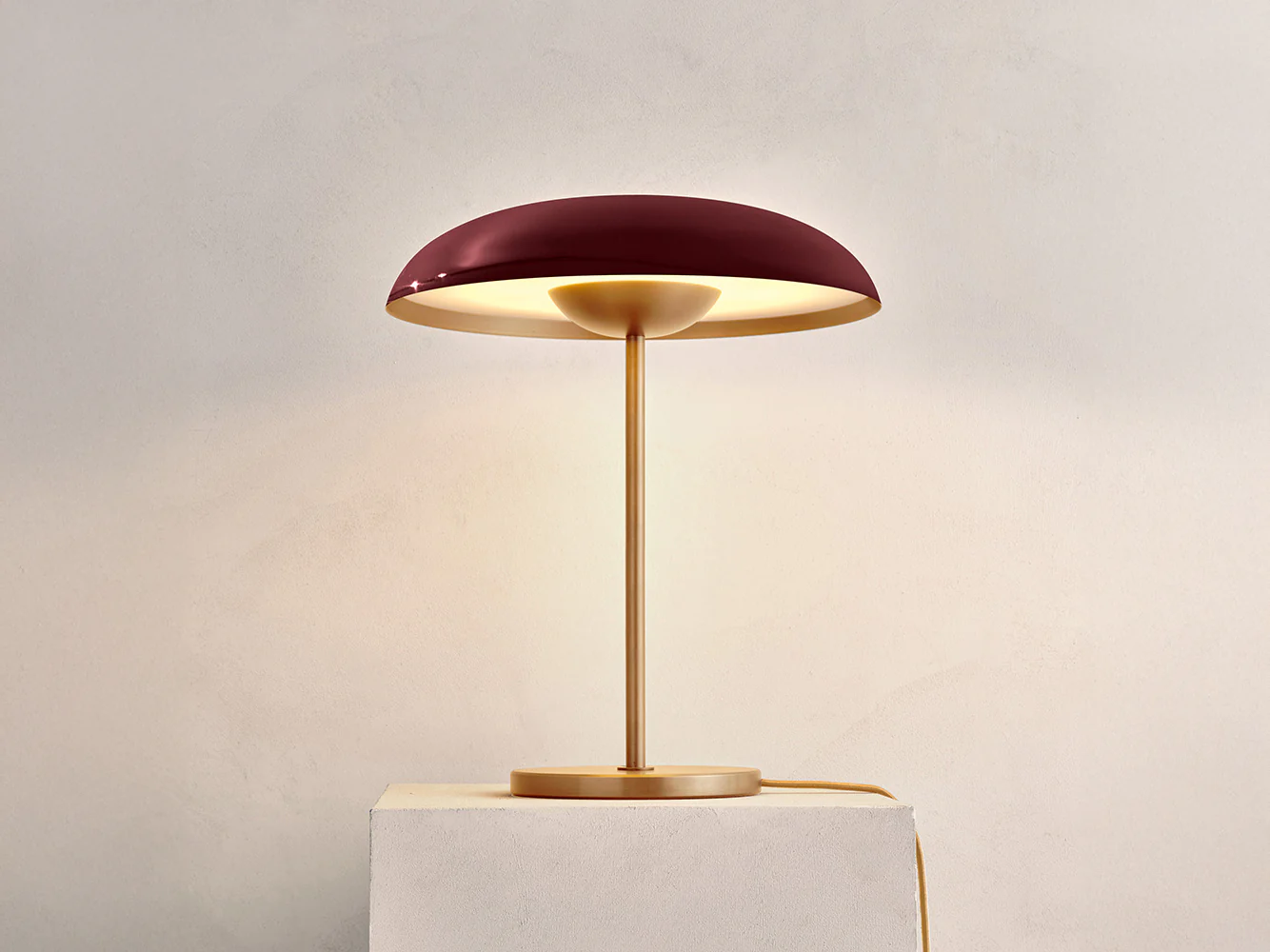 ATELIER001 SOLSTICE TABLE LAMP / MAROON - Image 2
