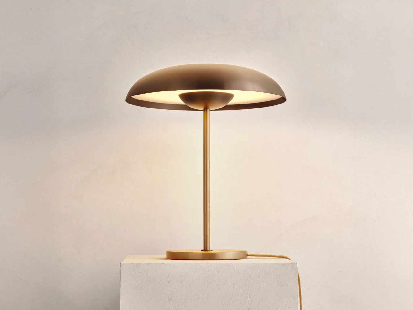 ATELIER001 SOLSTICE TABLE LAMP / ORE - Image 2