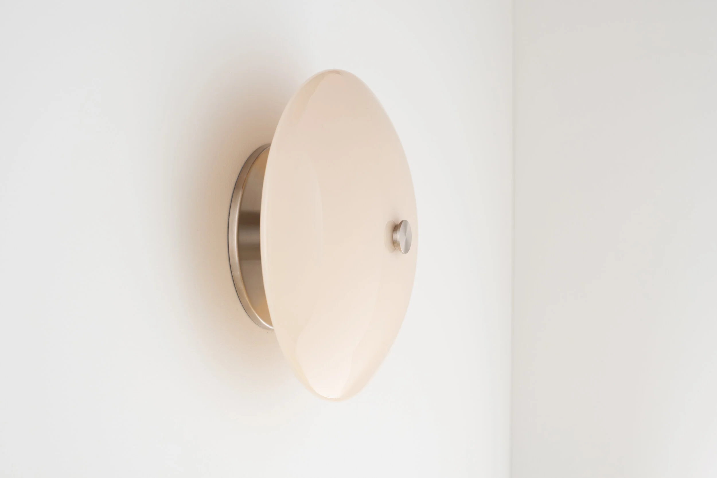 BEN & AJA BLANC LYRA SCONCE - Image 5