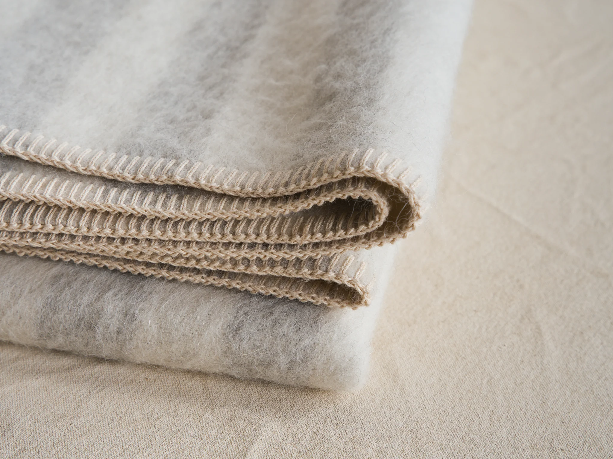 BLACKSAW STILLS HEIRLOOM ZERO DYE LIGHT HEATHER & IVORY STRIPE THROW 59" x 79" - Image 2