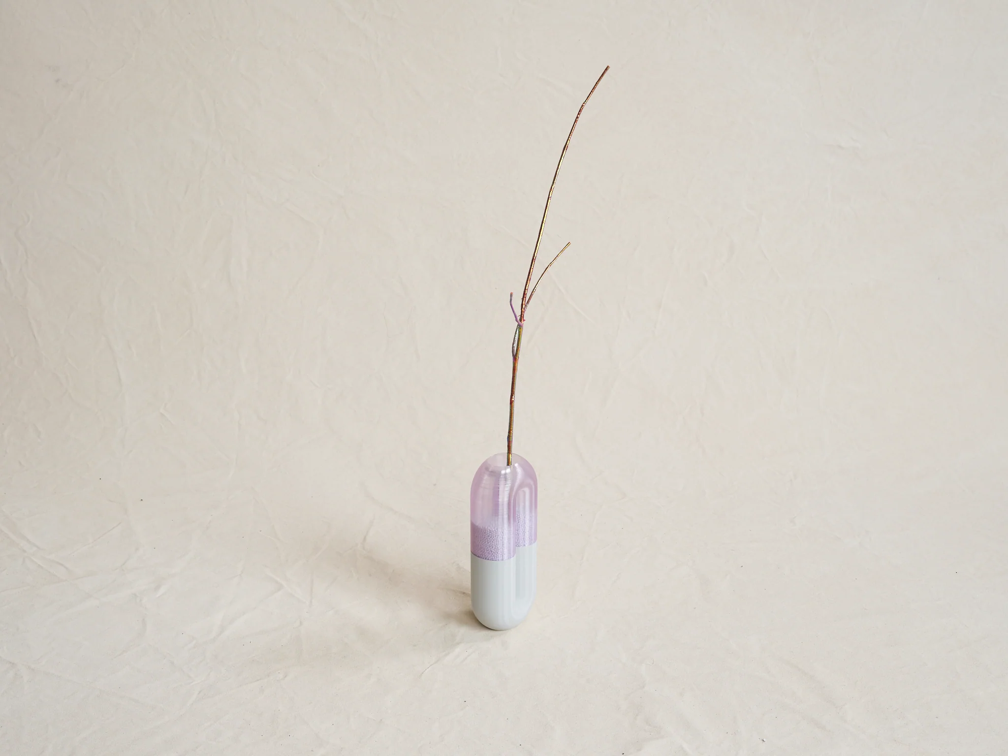 t.e. CAROLE BAIJINGS FLOWER 7 H32" - Image 2