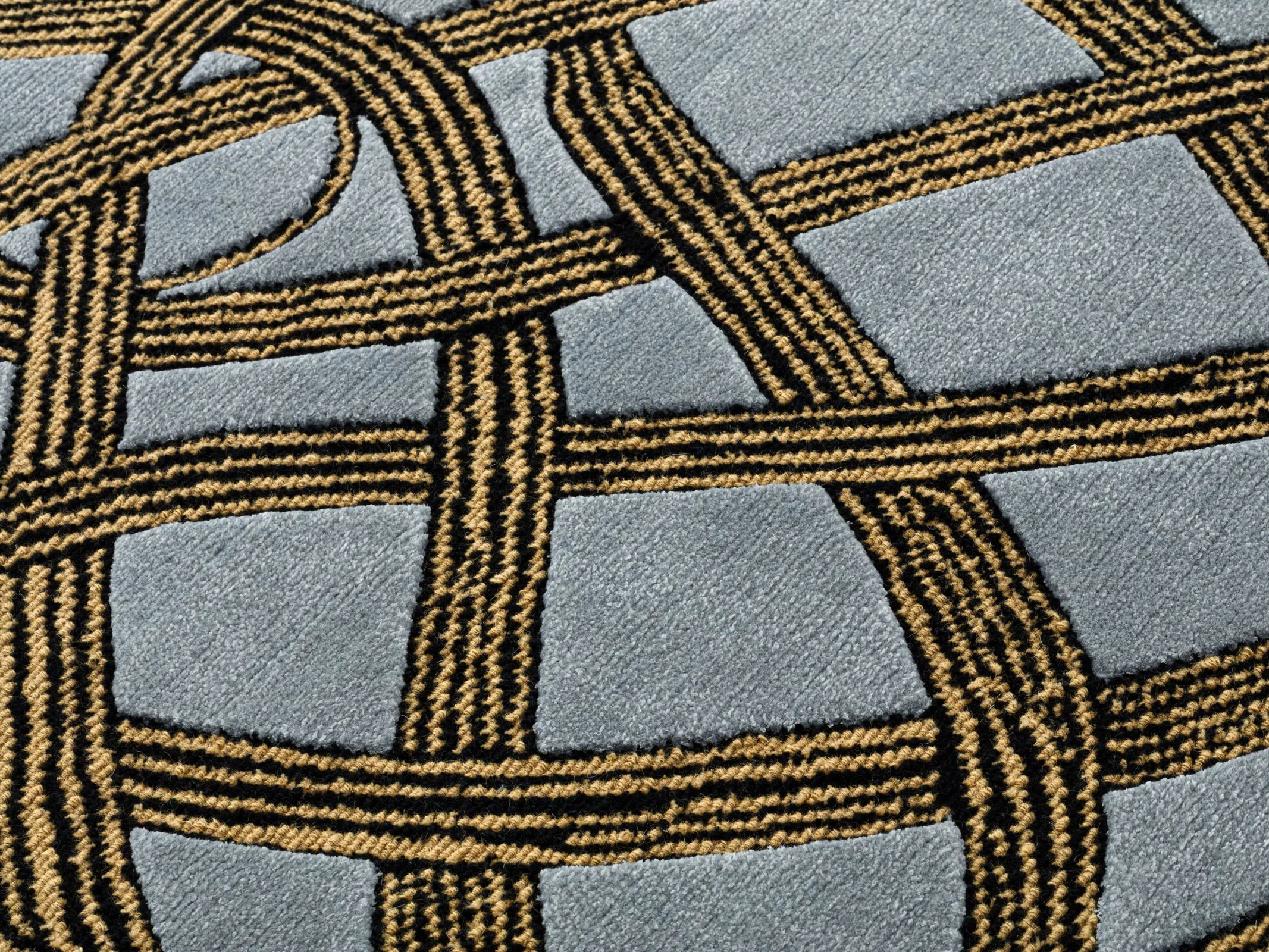 CC-TAPIS FORNASETTI BATTIPANNI RUG / RUNNER 3'3" x 9'8" - Image 4