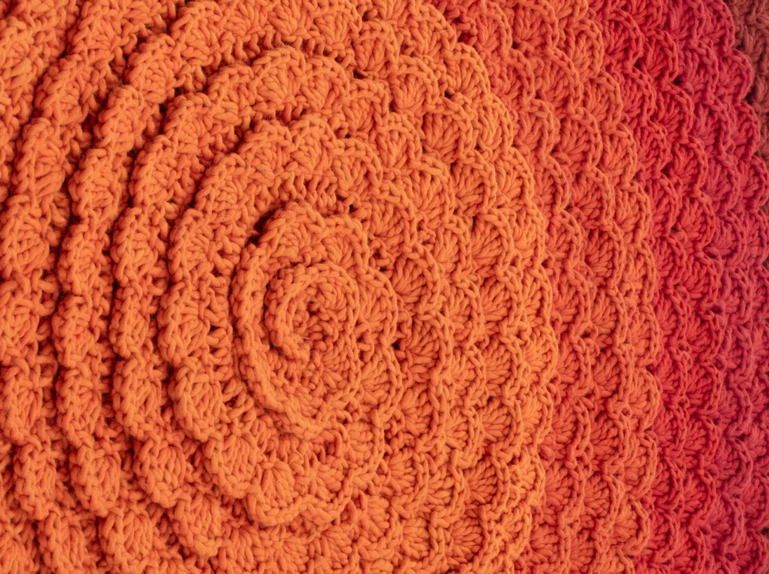 CC-TAPIS UNIVERS UCHRONIA SWIRL RUG / AUTUMN - Image 2