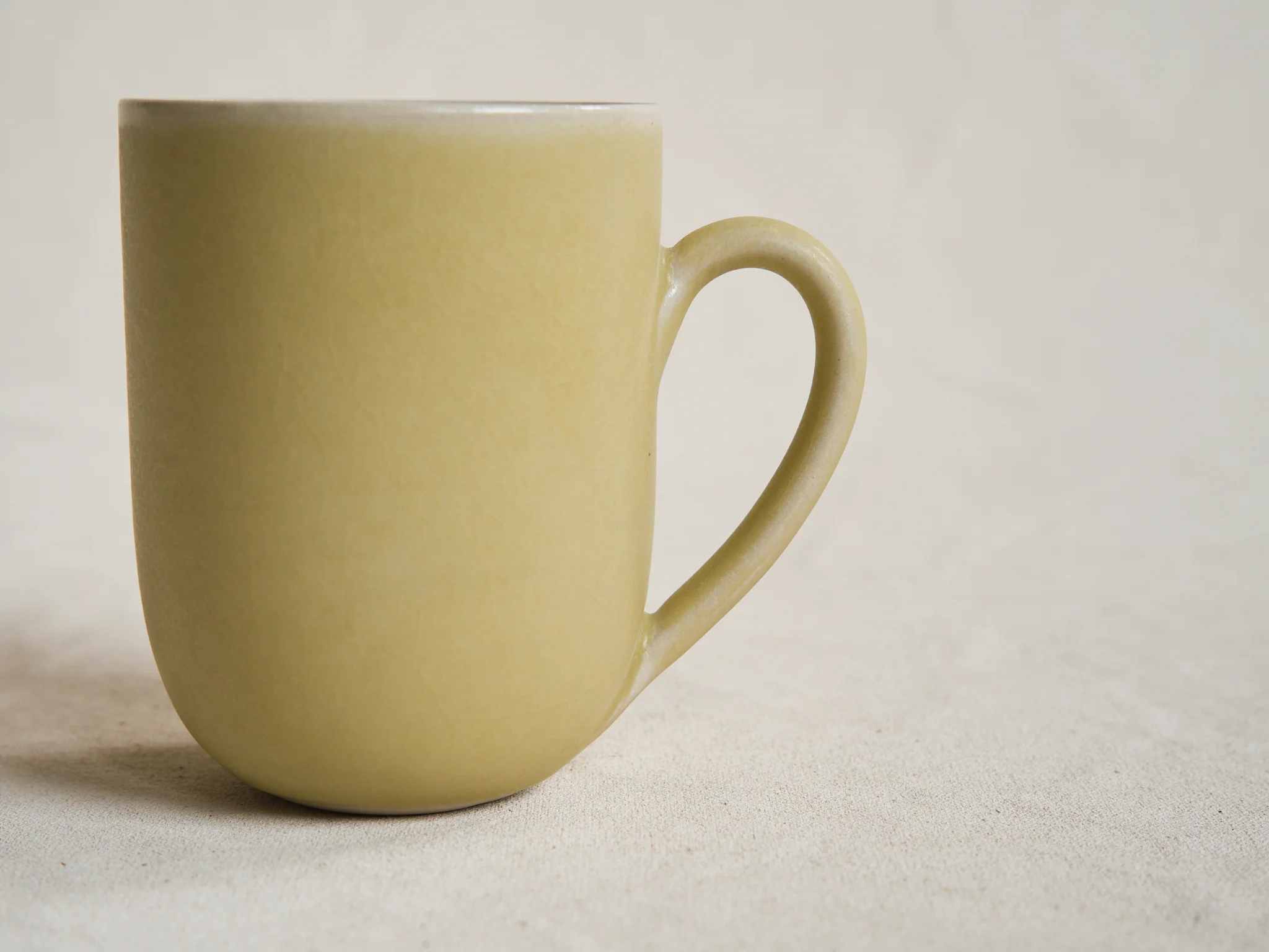 CECILE PREZIOSA LARGE CUP WITH HANDLE / LEMON H4.3" x Ø3.3" - Image 4