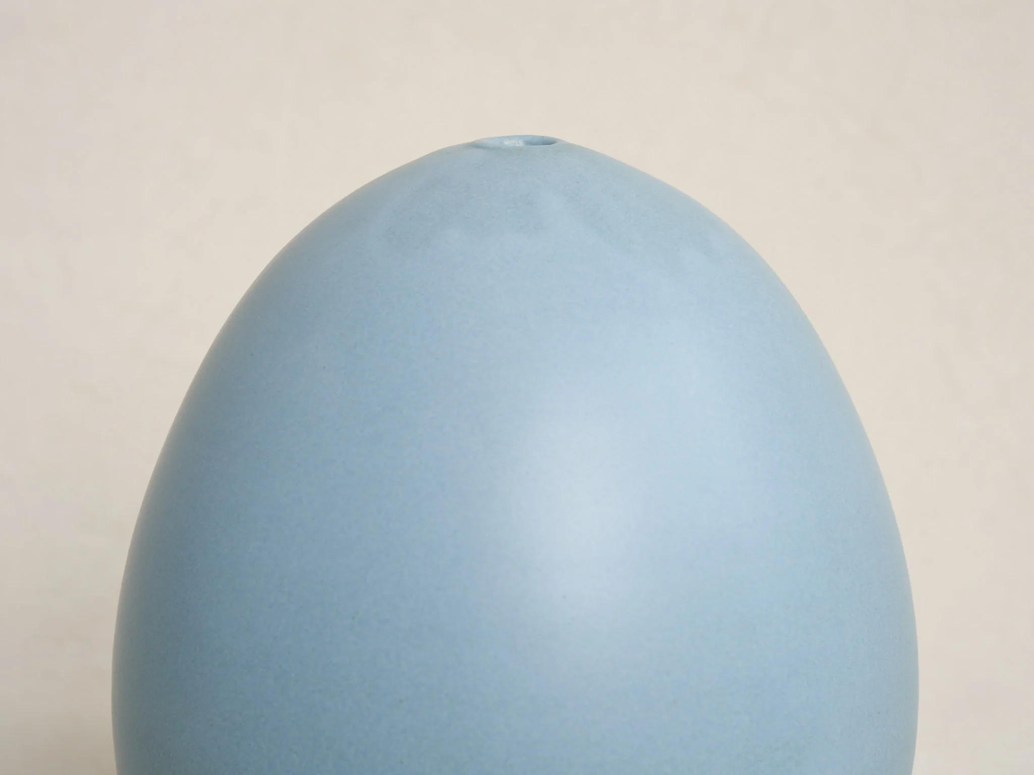 CHRISTIANE PERROCHON LARGE EGG VASE / PAPER BLUE H9.4" - Image 2