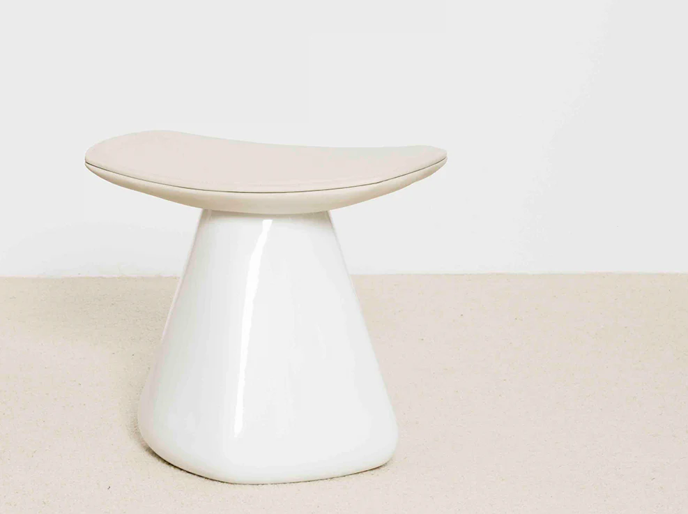 COLLECTION PARTICULIÈRE CHRISTOPHE DELCOURT DAM STOOL L19.3" x D15.4" x H17.7" x SH16.7" - Image 3
