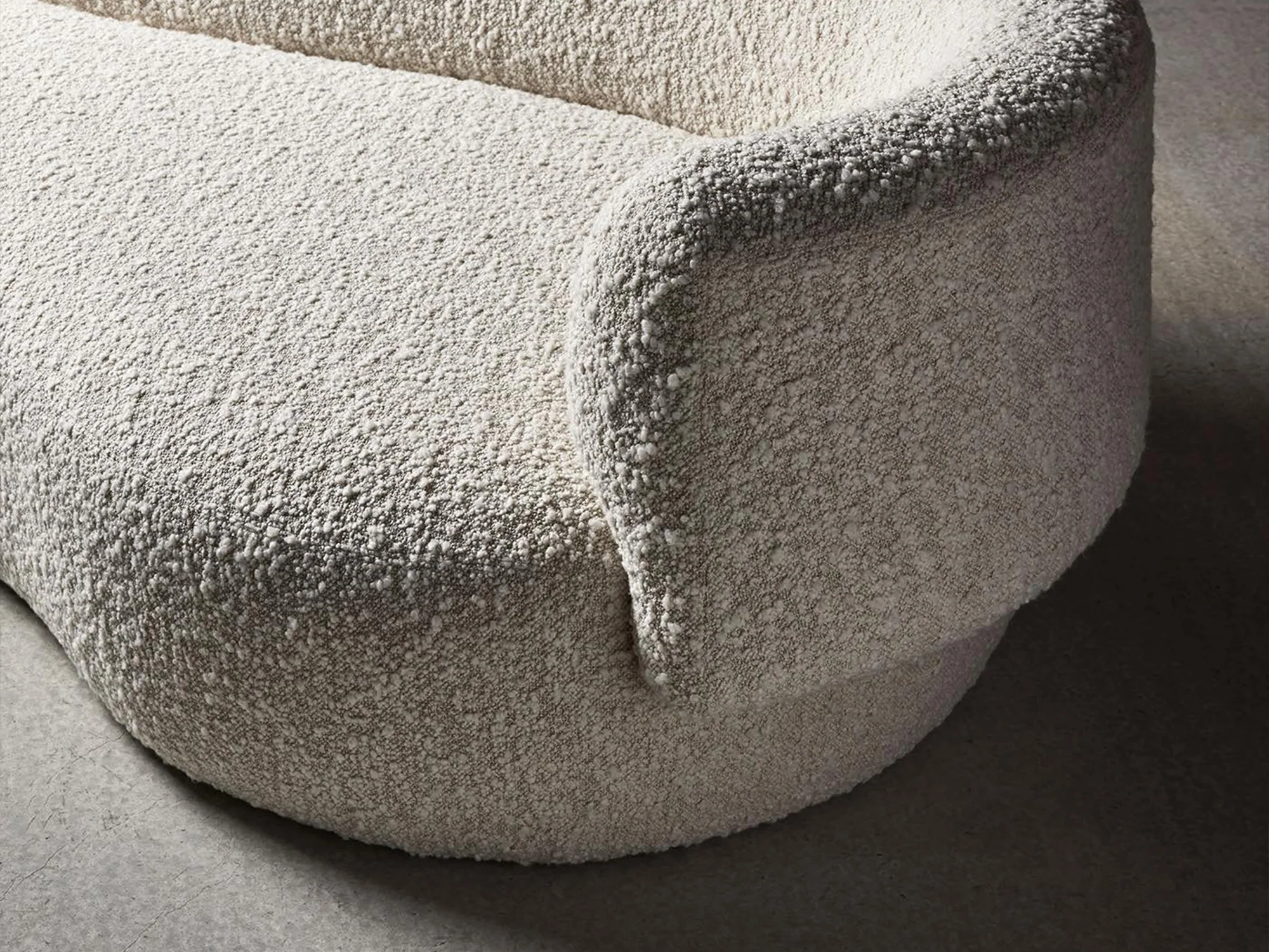 COLLECTION PARTICULIÈRE CHRISTOPHE DELCOURT FAO PANORAMIC SOFA W164.2" x D81.5" x H28.3" x SH16.5" - Image 2