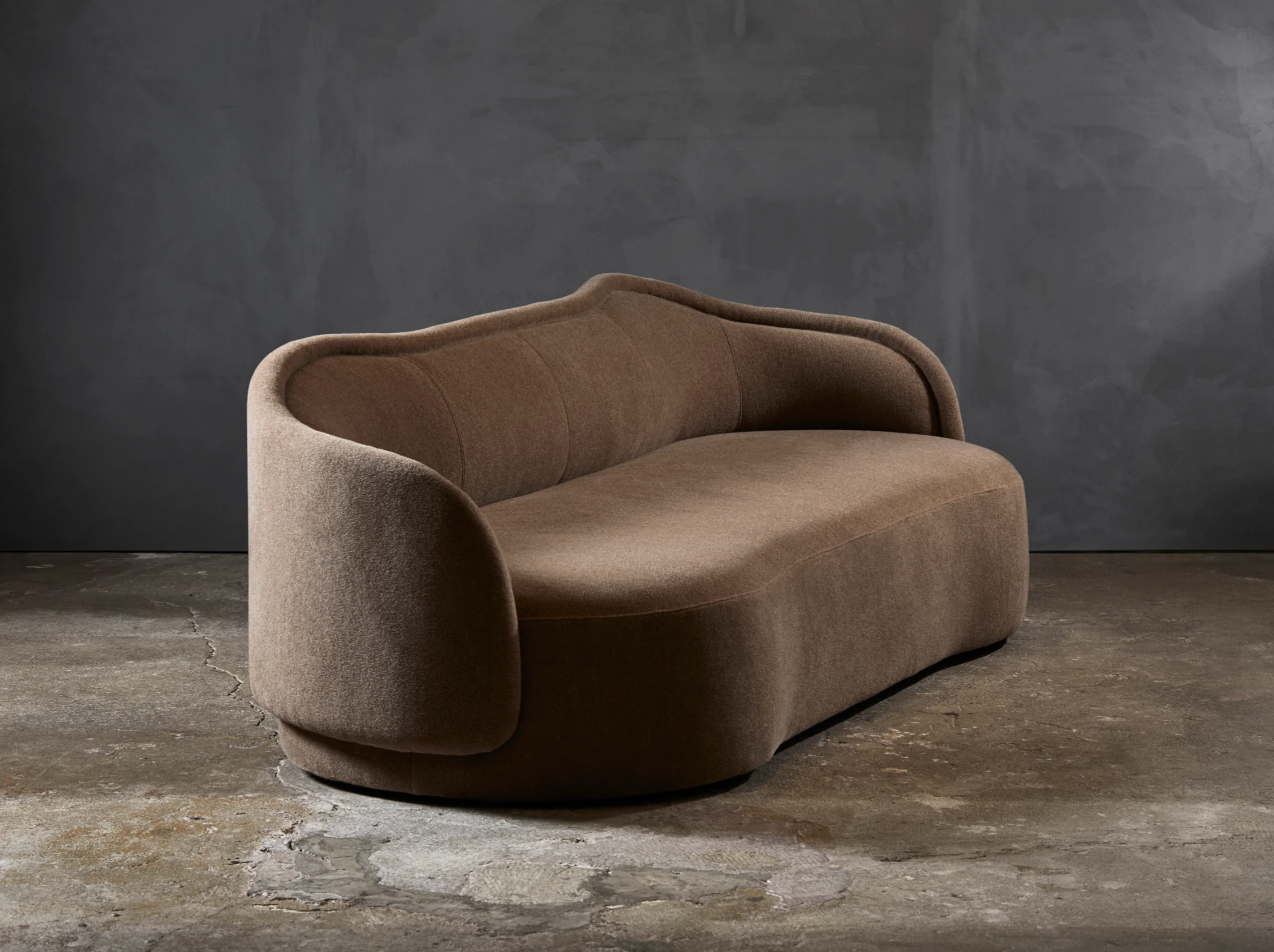 COLLECTION PARTICULIÈRE PIA STRAIGHT SOFA W94.5" x D37.4" x H29.5" x SH15.7" - Image 2