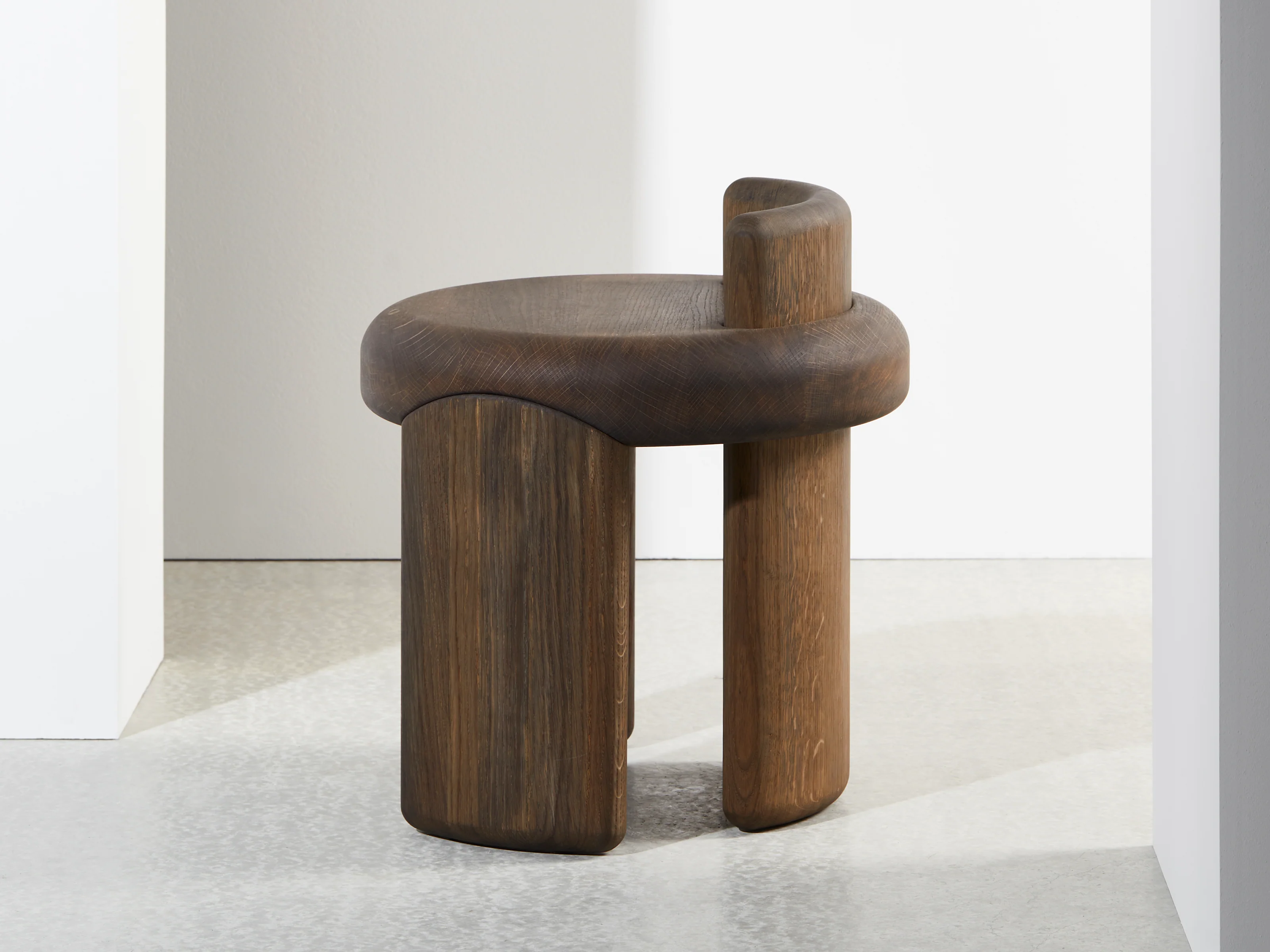 COLLECTION PARTICULIÈRE LUCA ERBA KAFA STOOL / WOOD Ø19.7" x H21.7" - Image 4