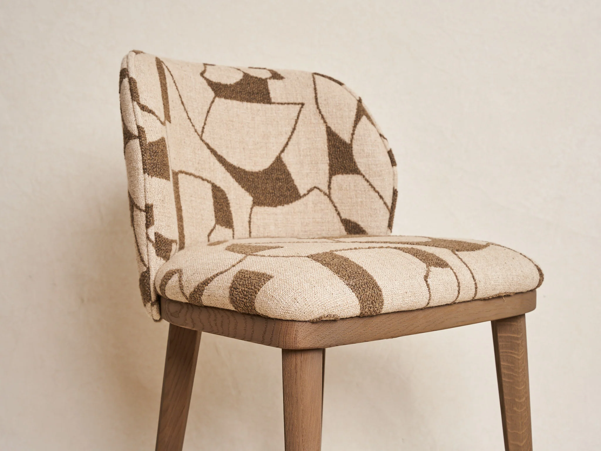 COLLECTION PARTICULIÈRE LUM CHAIR W20.5" x D21.3" x H31" x SH19.3" - Image 4
