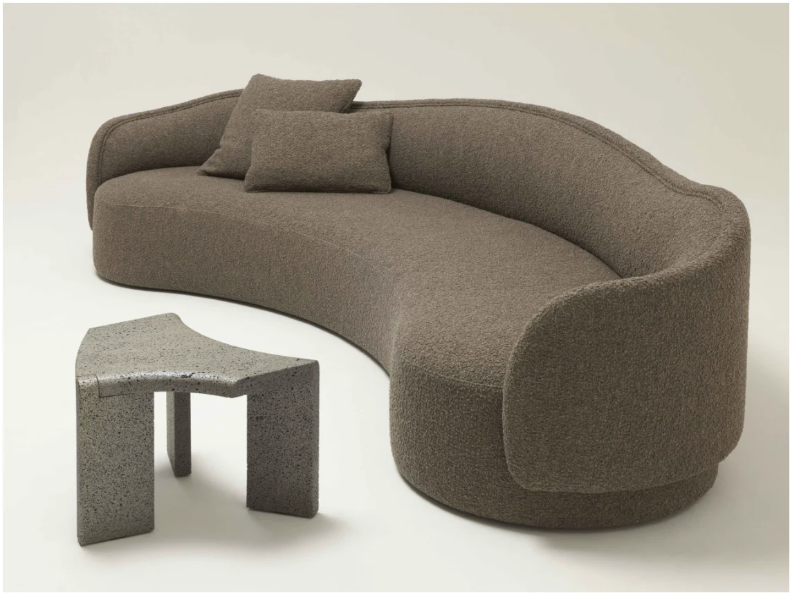 COLLECTION PARTICULIÈRE PIA CURVED SOFA W137.8" x D53.2" x H32.3" x SH15.7" - Image 3