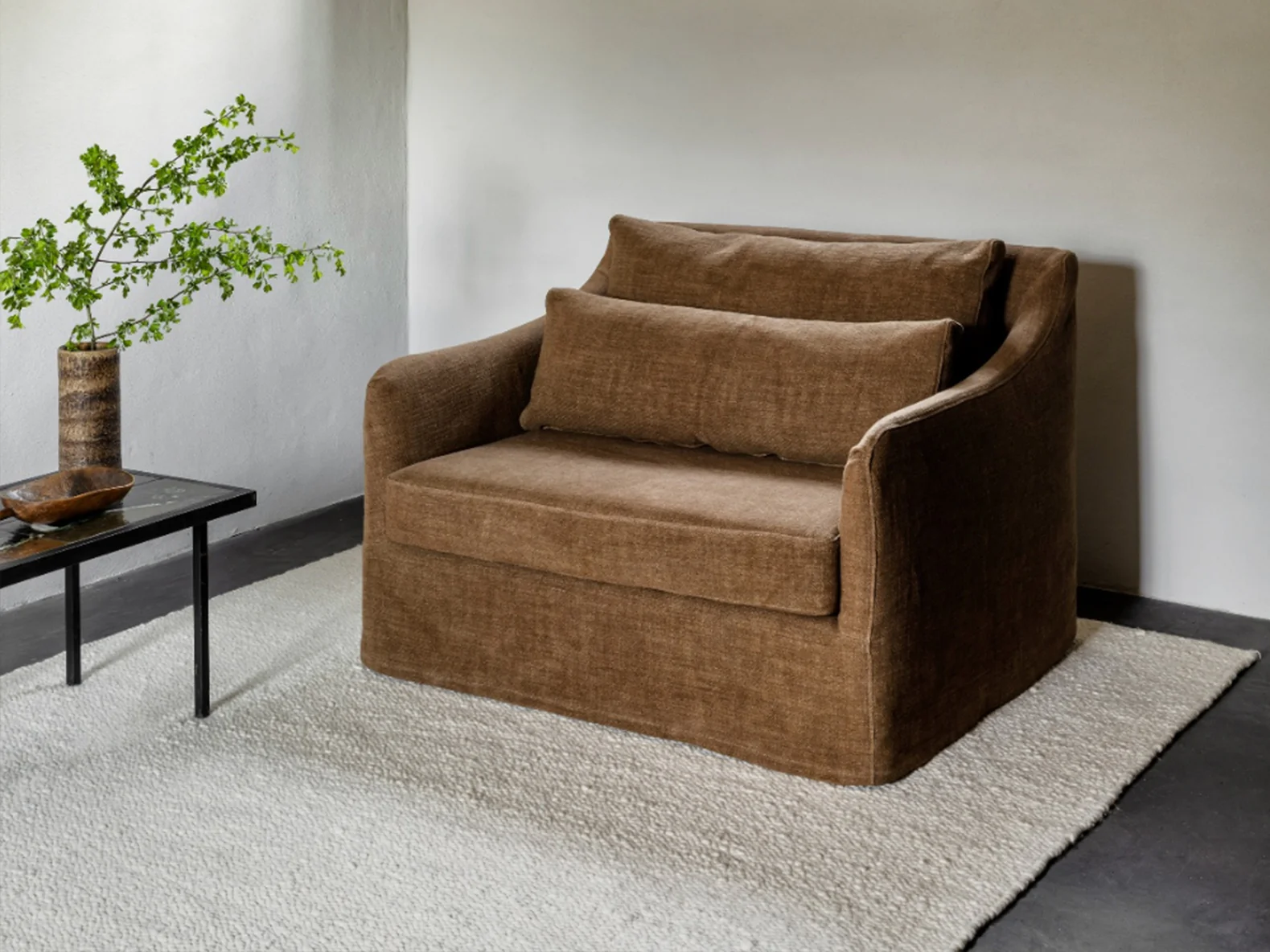 COLLETT & VICTOR JANE LOVESEAT / SLIP COVERED - Image 2