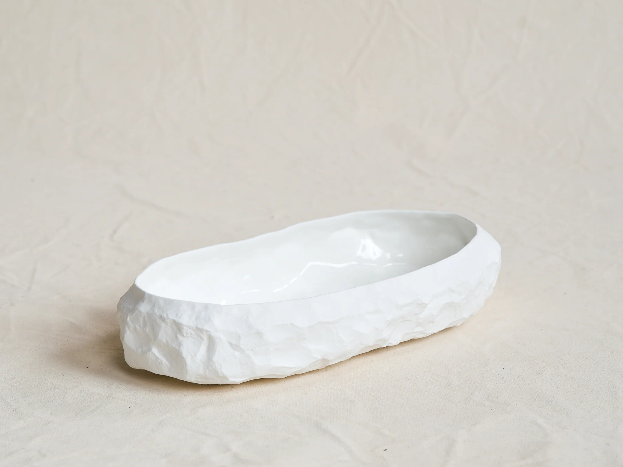 1882 Ltd MAX LAMB CROCKERY LARGE OBLONG BOWL / WHITE L15.3" X W7.9" X H3" - Image 2