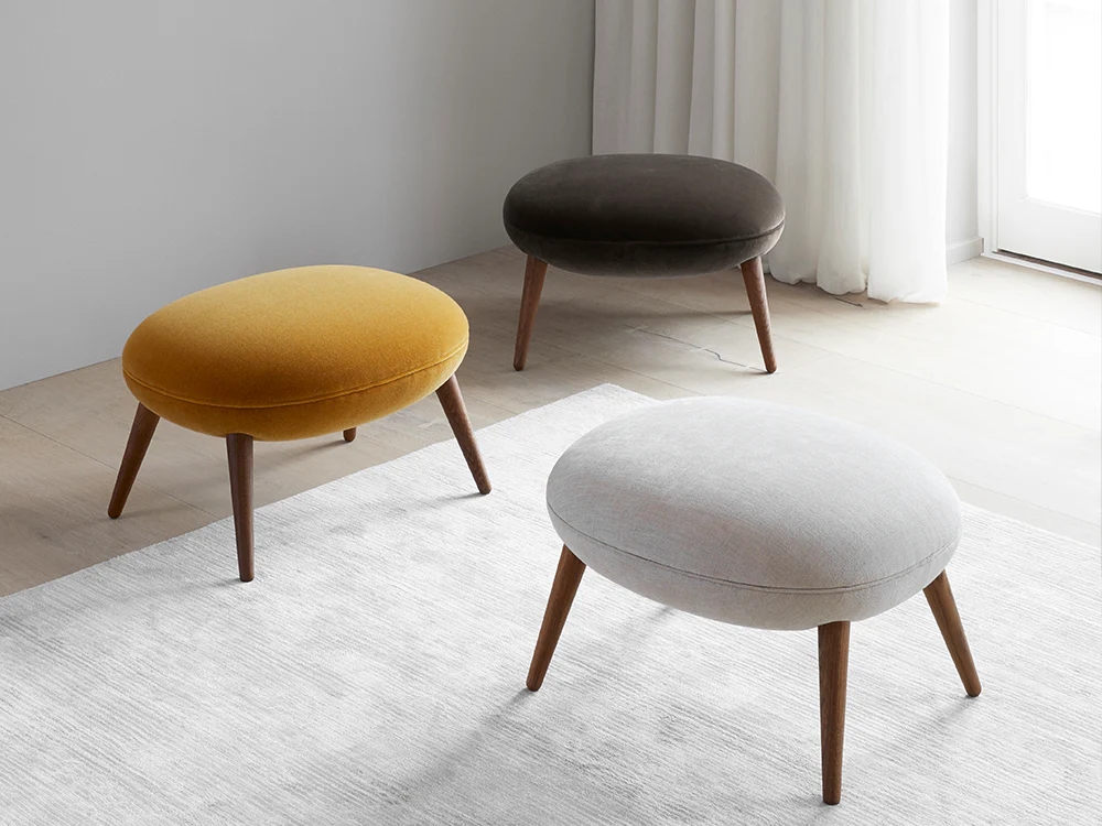 FREDERICIA SPACE COPENHAGEN SWOON OTTOMAN W24.8" x D20.67" x H15.94" - Image 4