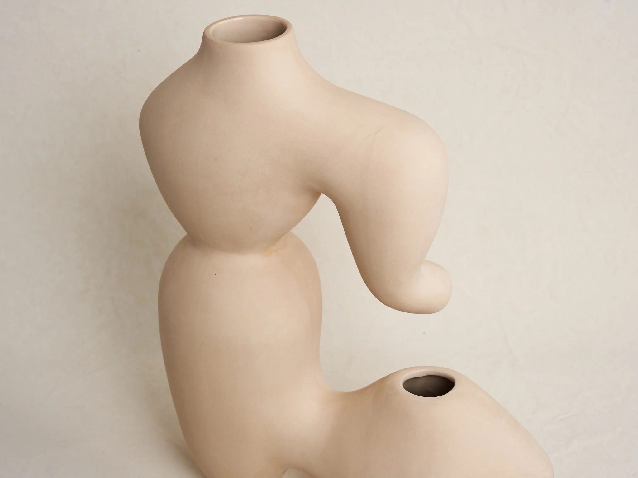 COSMIN FLOREA THESIUM VASE H18” x L16” x D5” - Image 3