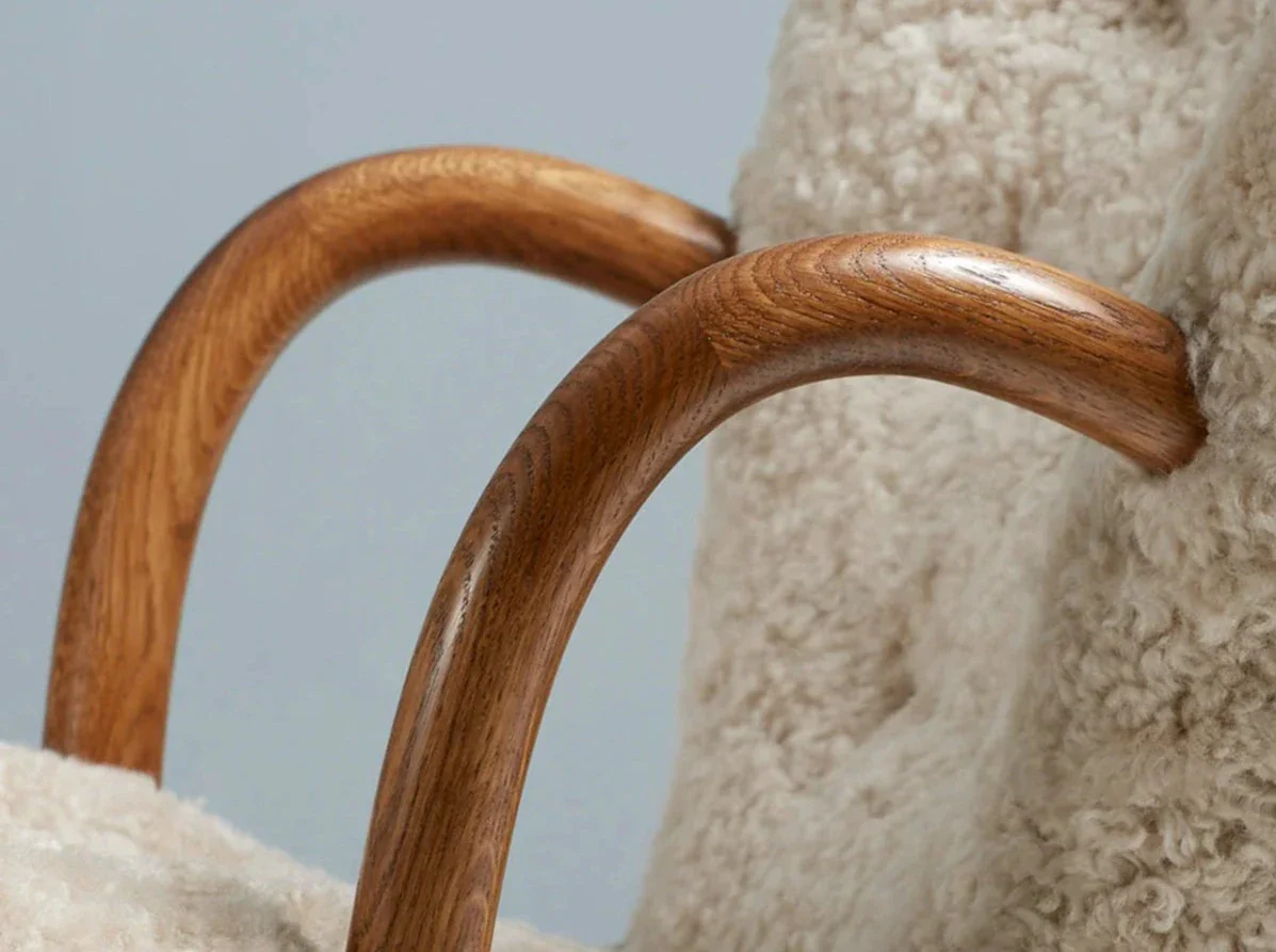 DAGMAR CLAM CHAIR / SHEEPSKIN H32.3” x D31.5” x W25.6” x SH16.5” - Image 5