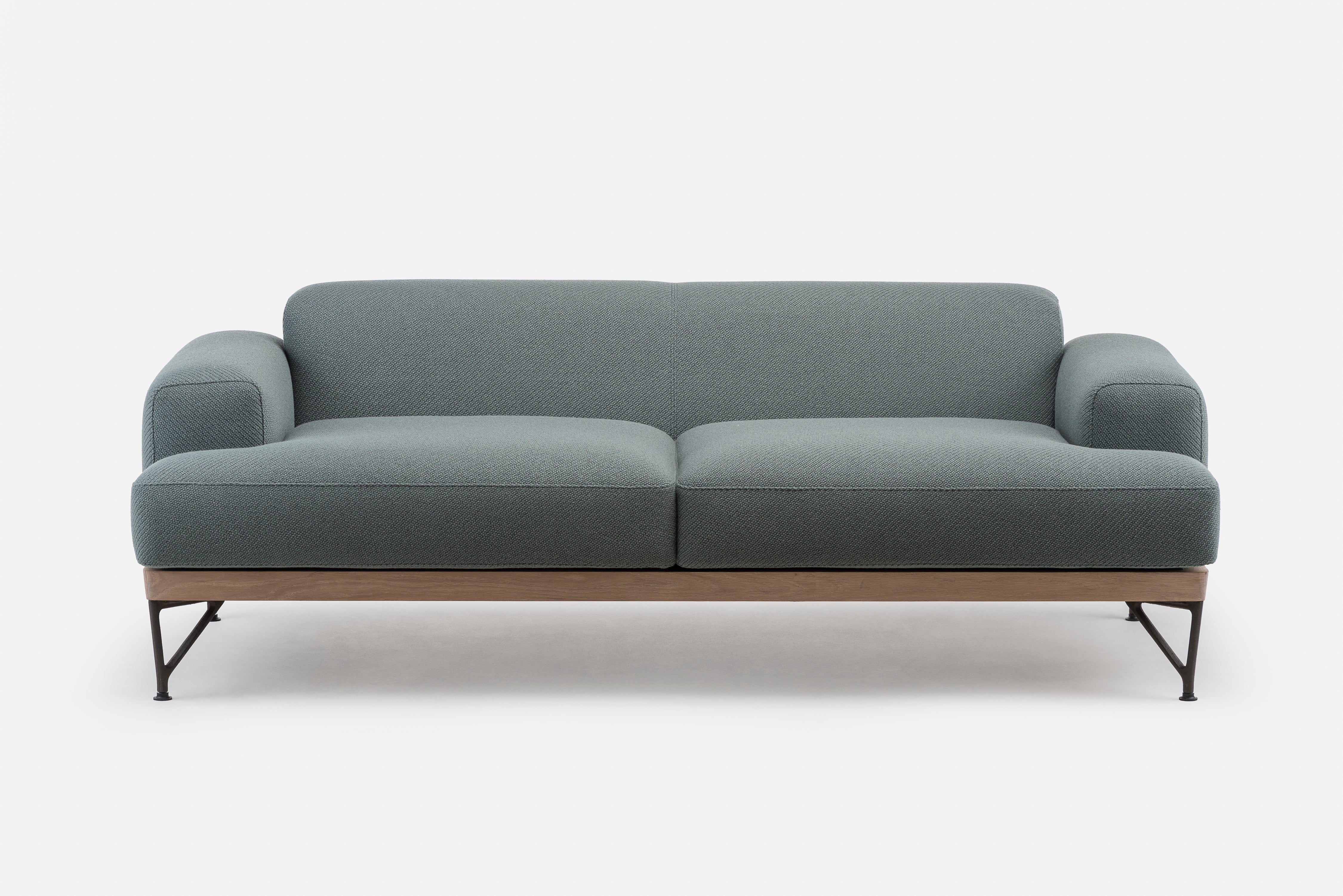 DE LA ESPADA MATTHEW HILTON ARMSTRONG SOFA - Image 4