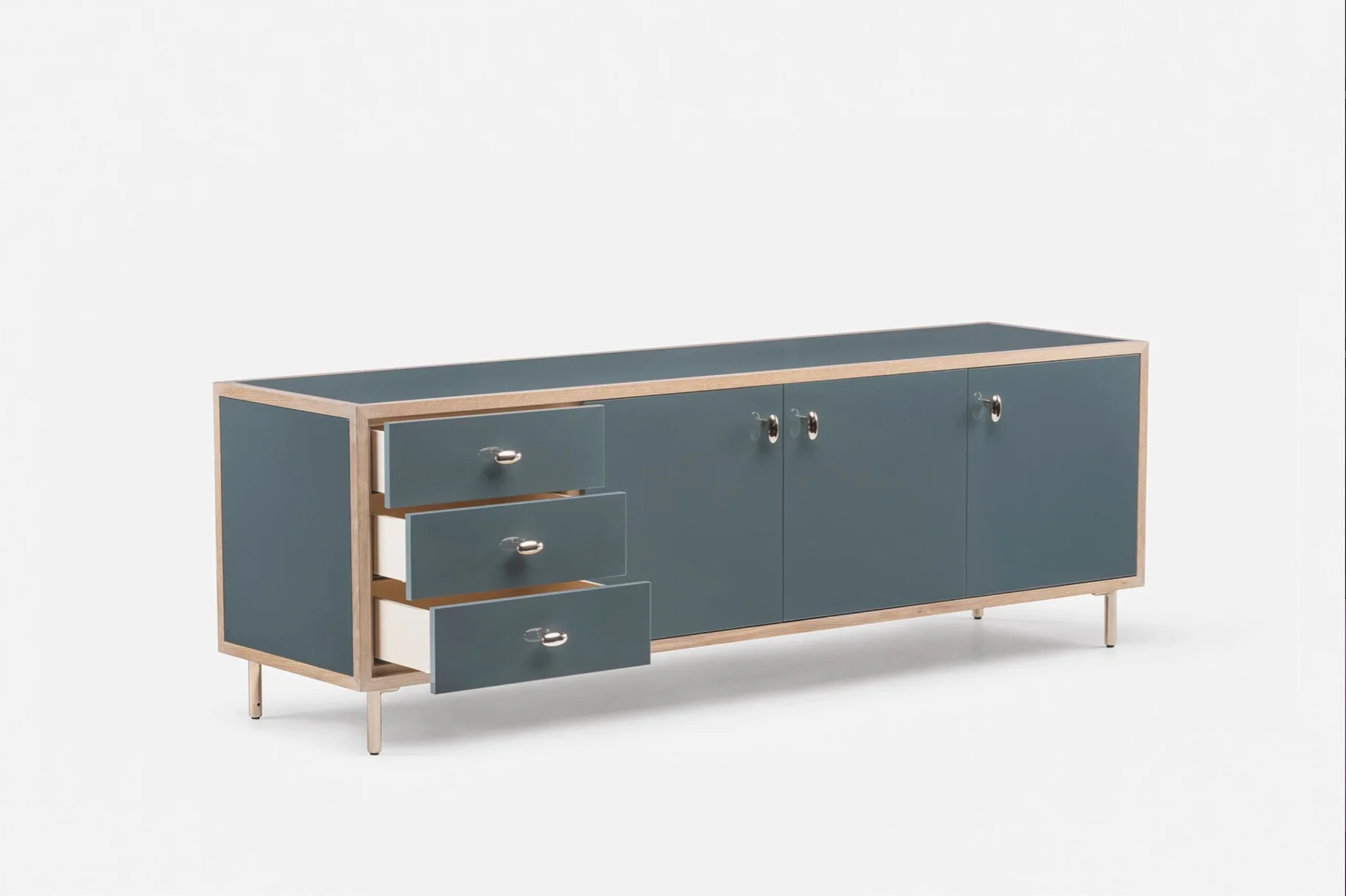 DE LA ESPADA JASON MILLER CLASSON SIDE BOARD 3-DOOR / 3-DRAWER L84" x D23.5" x H28” - Image 4
