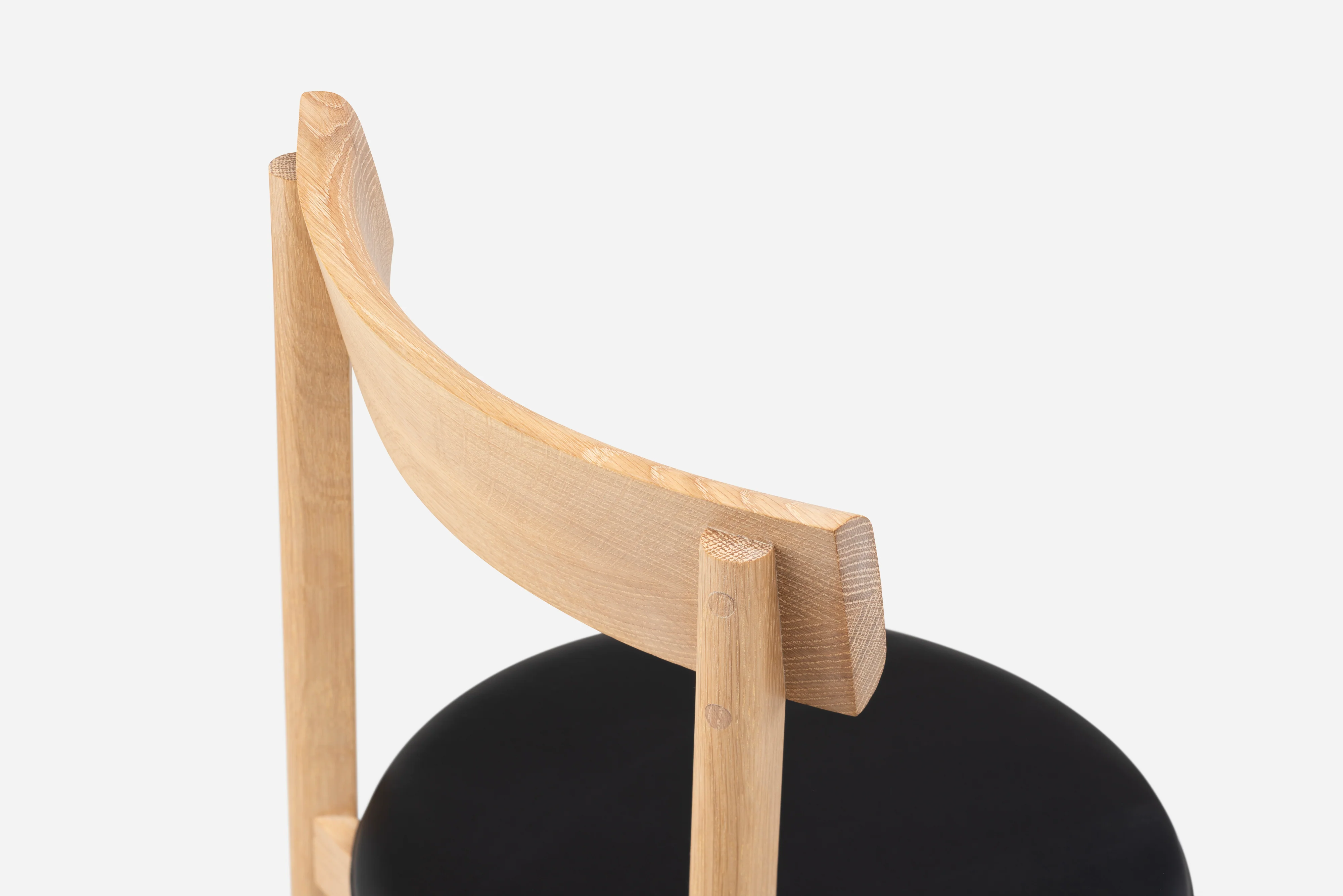 DE LA ESPADA NERI & HU PETIT 4 CHAIR W15" x D14.75" x H30.5“ x SH17.75“ - Image 5