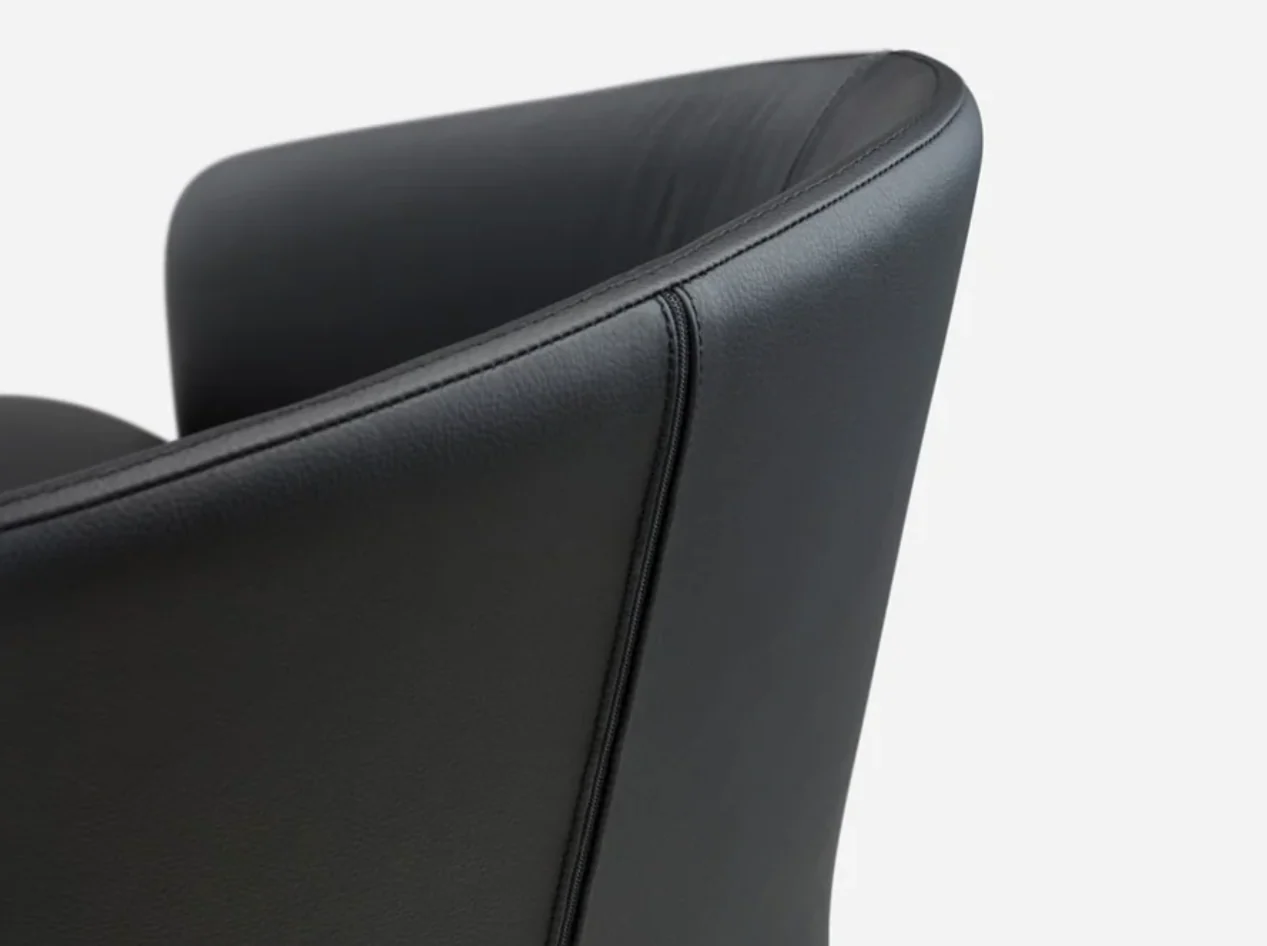 DE LA ESPADA MATTHEW HILTON SAIA STOOL - Image 6