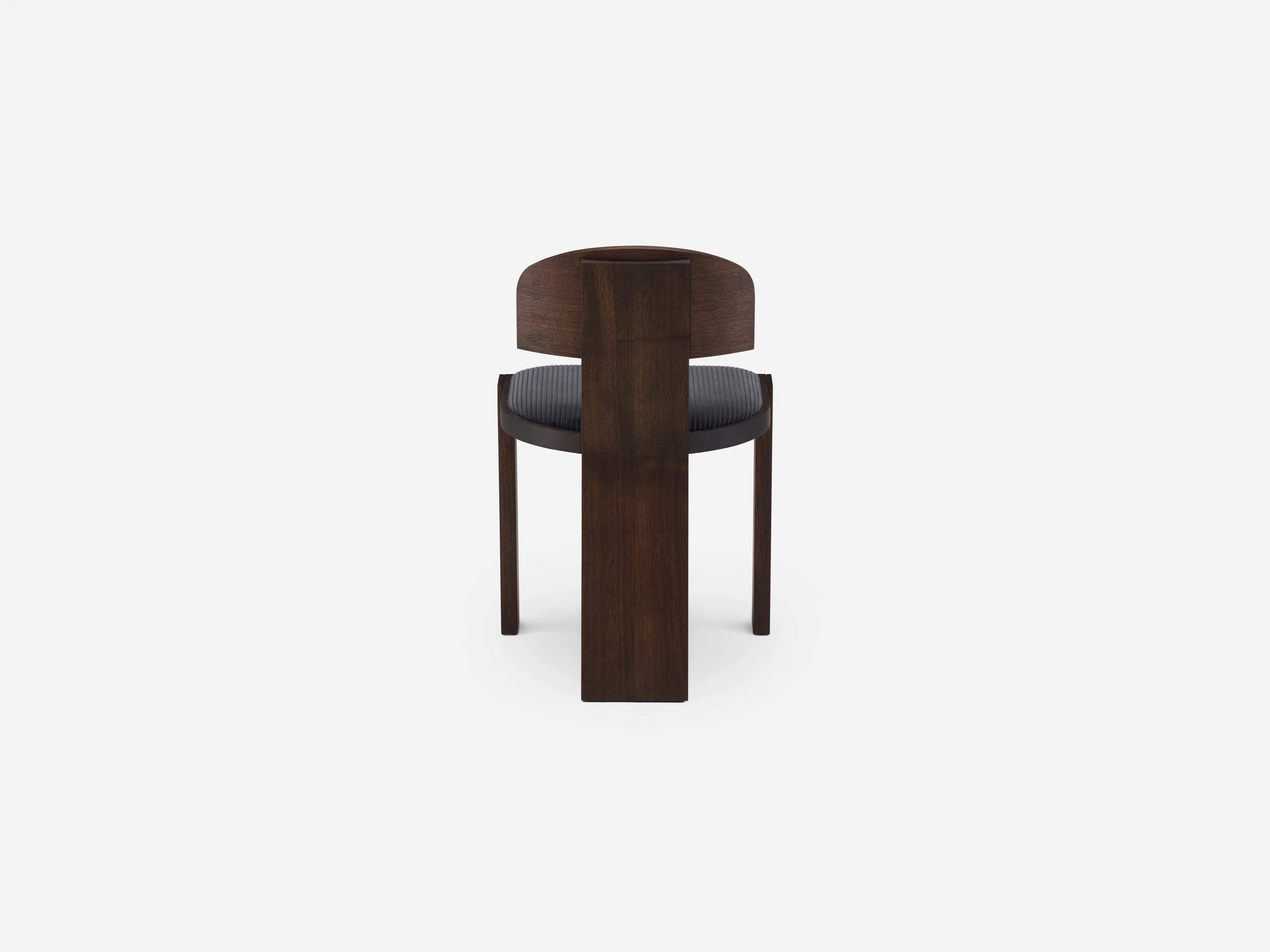 DE LA ESPADA ANTHONY GUERRĂE VEGA A CHAIR W19" x D21" x H30" x SH19"