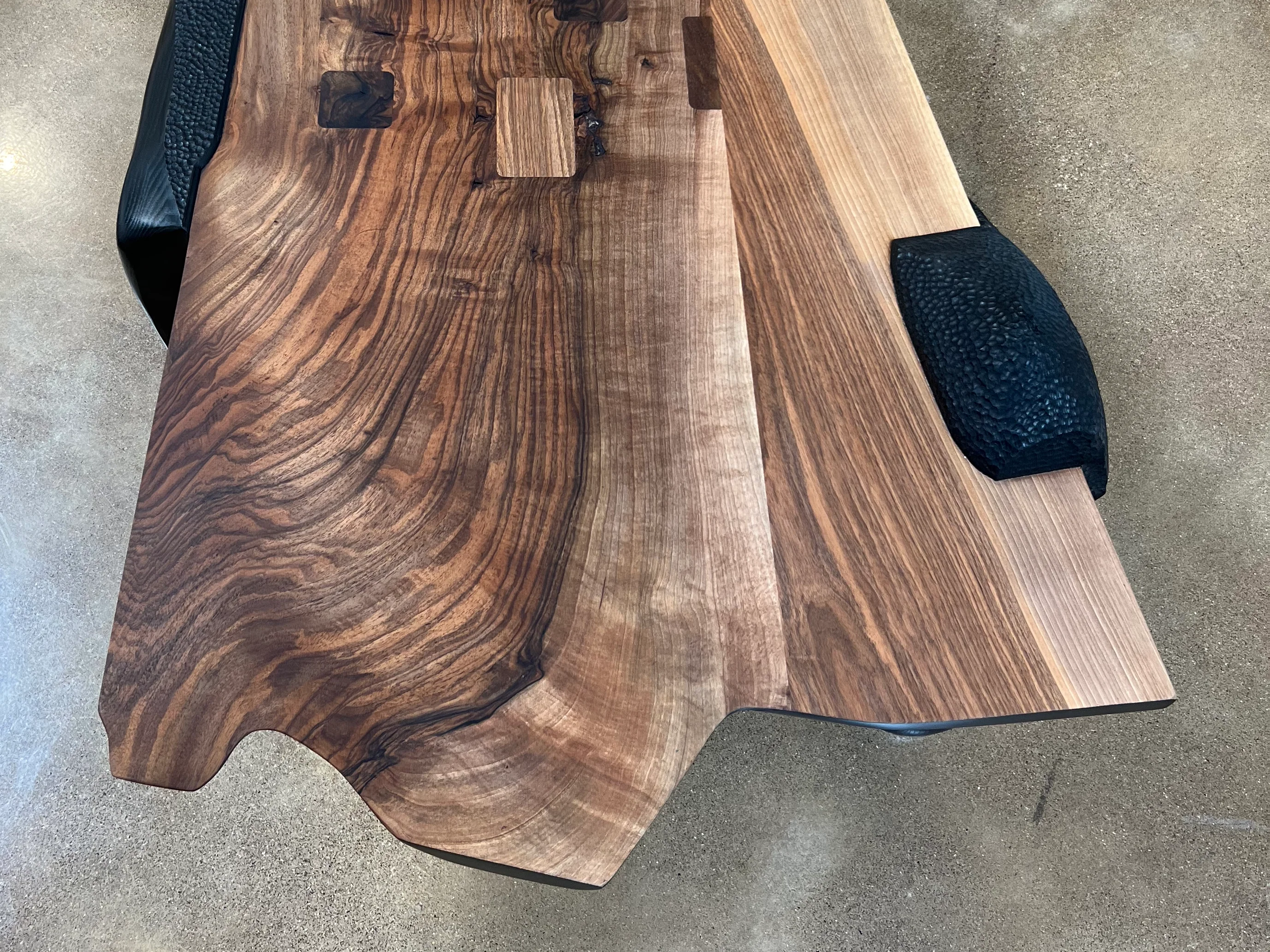 EERO MOSS COFFEE TABLE / DALLAS W35" x L71" x H16" - Image 2