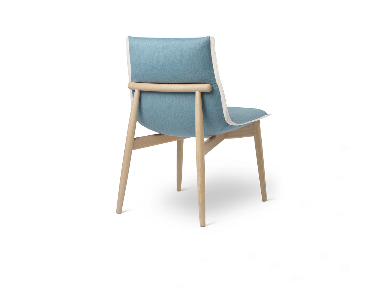 CARL HANSEN EOOS E004 EMBRACE CHAIR H32.5" x W22" x D24" x SH18.3" - Image 5