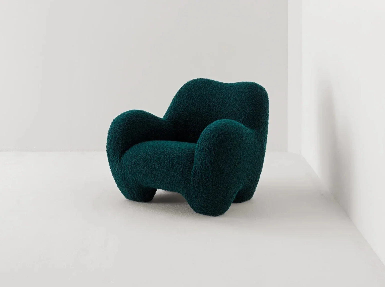 FAYE TOOGOOD GUMMY ARMCHAIR / OPIO H34.6" x W41.7" x D41.7" x SH17.3"