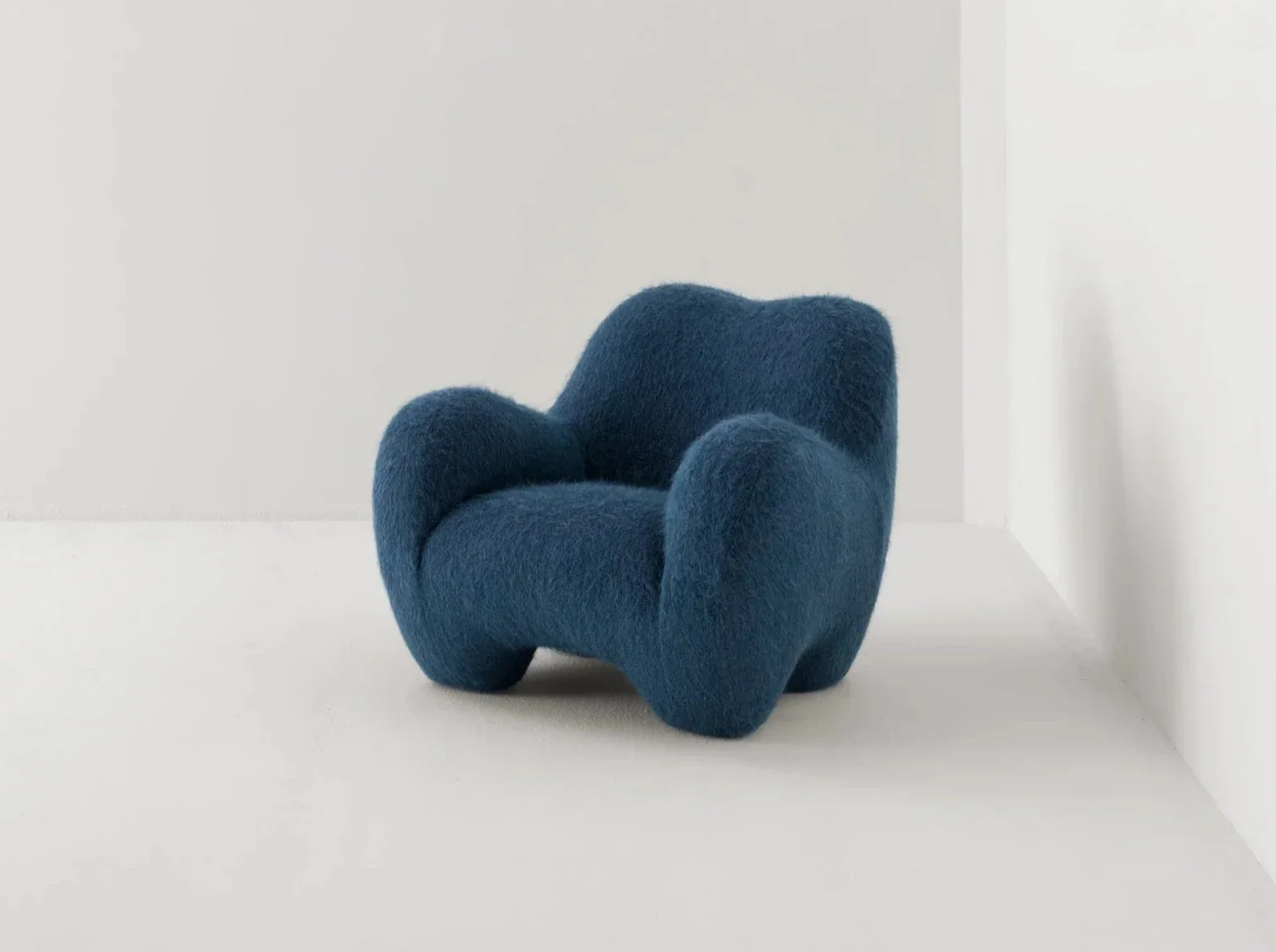 FAYE TOOGOOD GUMMY ARMCHAIR / YETI H34.6" x W41.7" x D41.7" x SH17.3" - Image 5