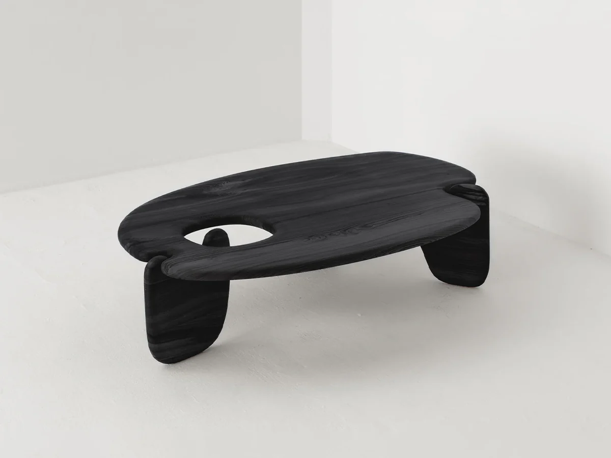 FAYE TOOGOOD PALETTE COFFEE TABLE / SCORCHED OAK H15.4" x W59.1" x D39.4"
