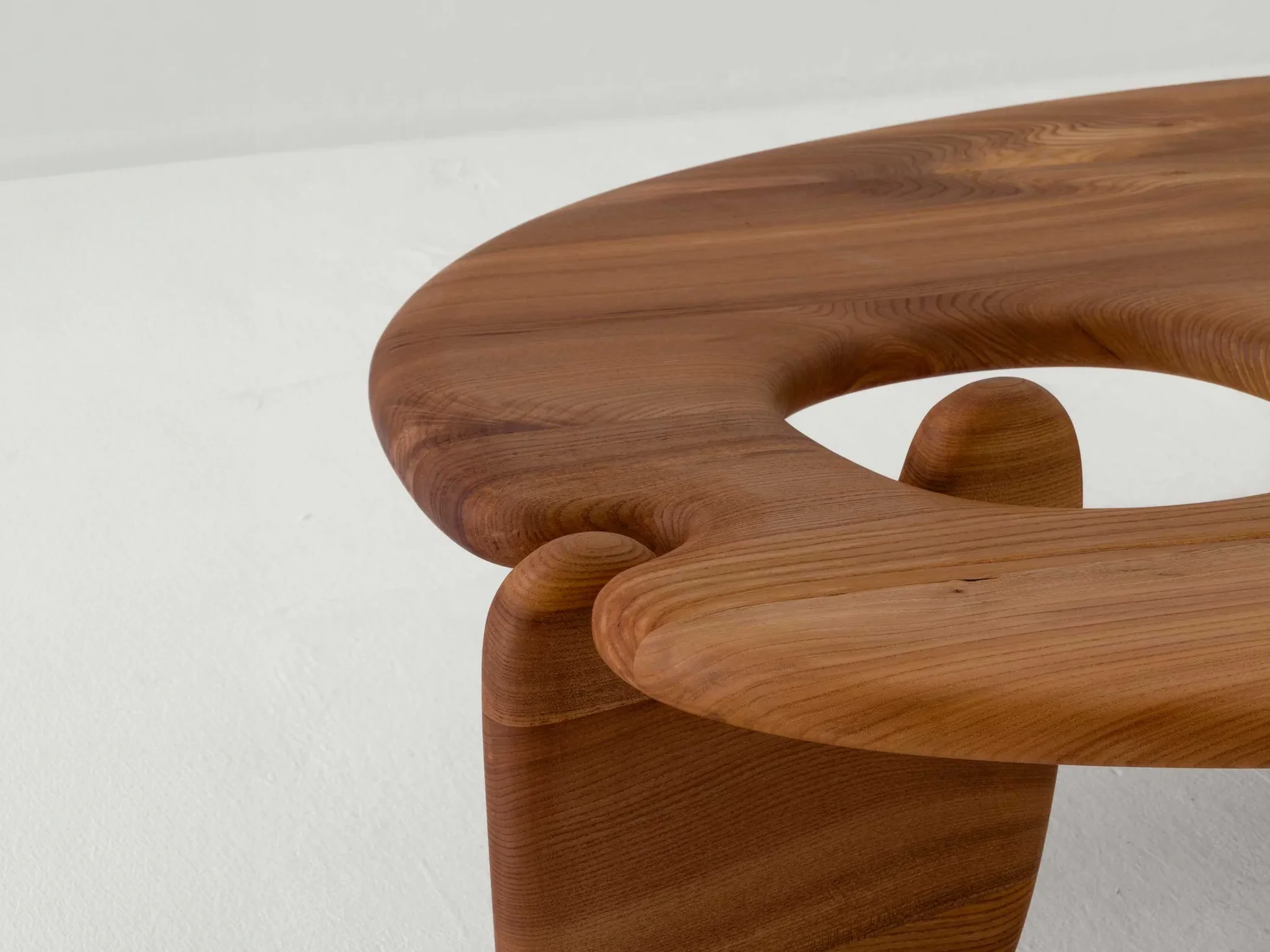 FAYE TOOGOOD PALETTE COFFEE TABLE / LIMED OAK H15.4" x W59.1" x D39.4" - Image 3