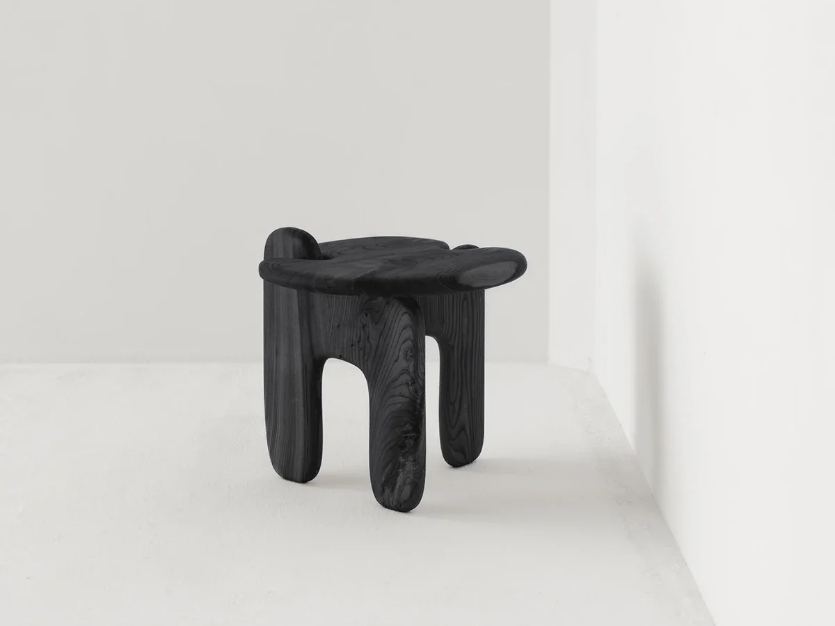 FAYE TOOGOOD PALETTE SIDE TABLE / SCORCHED OAK H19.3" x W20.5" x D20.1"