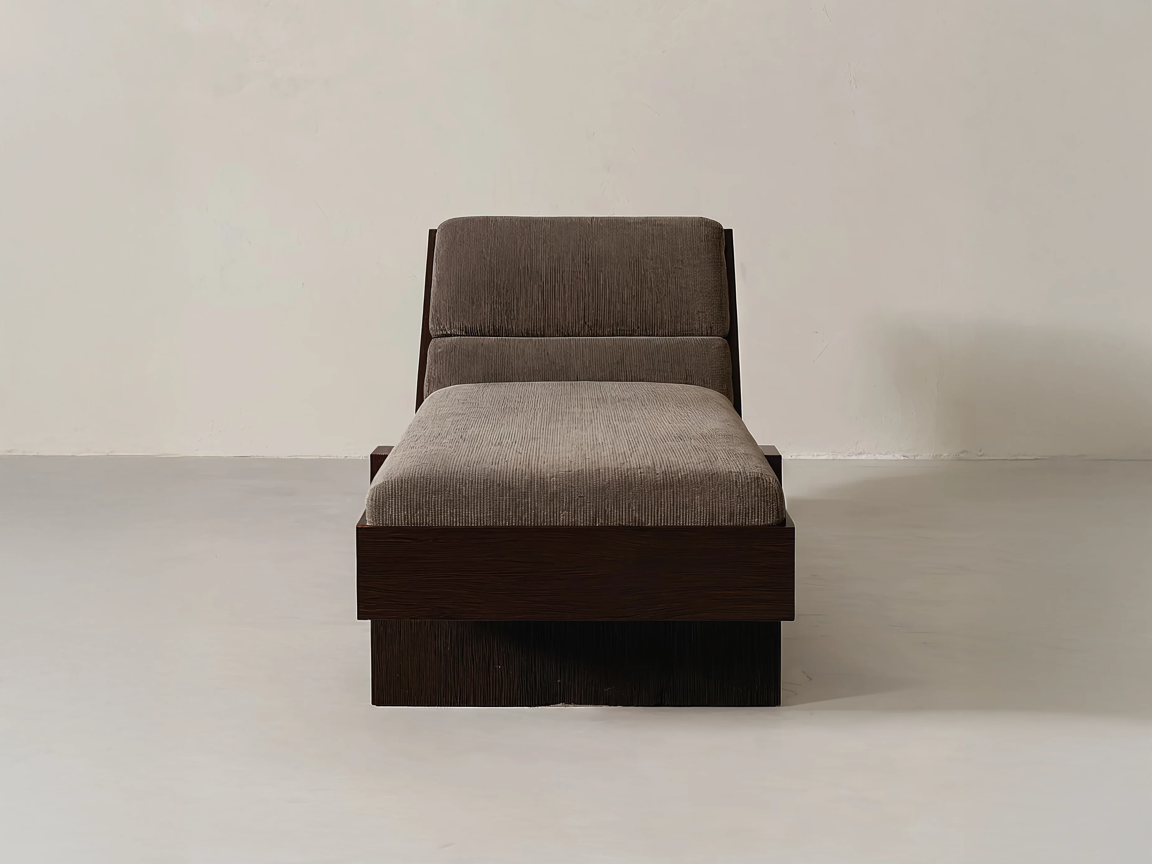 GALERIE NAINOA ANDO LOUNGE CHAIR 02 W71.75" x D29.5" x H29.5" x SH17.75" - Image 2