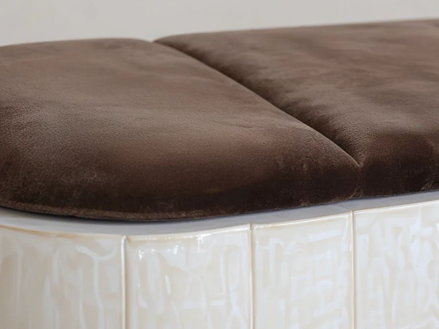 GALERIE NAINOA ARDEN BENCH 02 W49.25" x D18.75" x H19.5" - Image 3