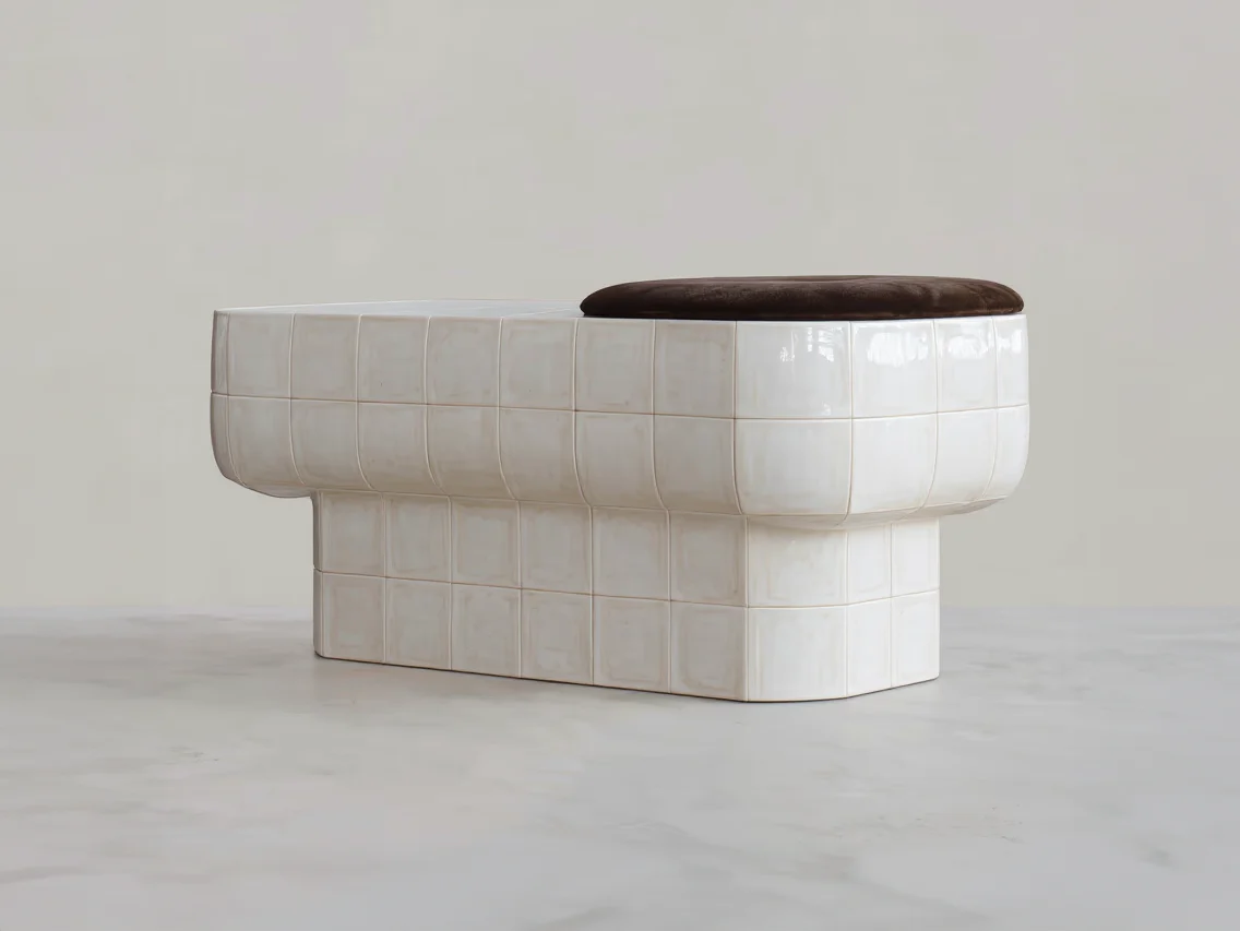 GALERIE NAINOA ARDEN BENCH 03 W43.5" x D18.75" x H19.5" - Image 2