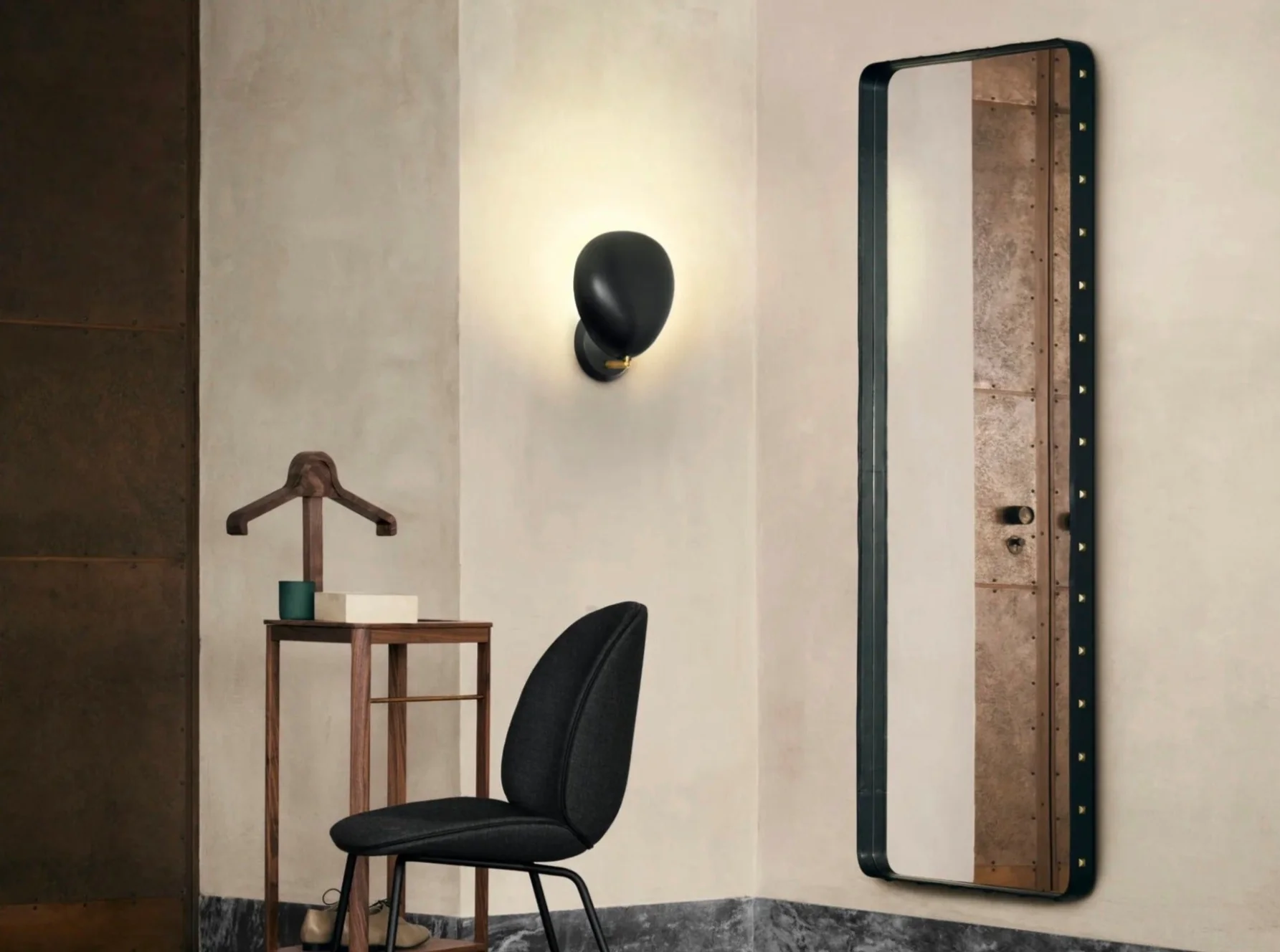 GUBI ADNET WALL MIRROR RECTANGULAR - Image 6