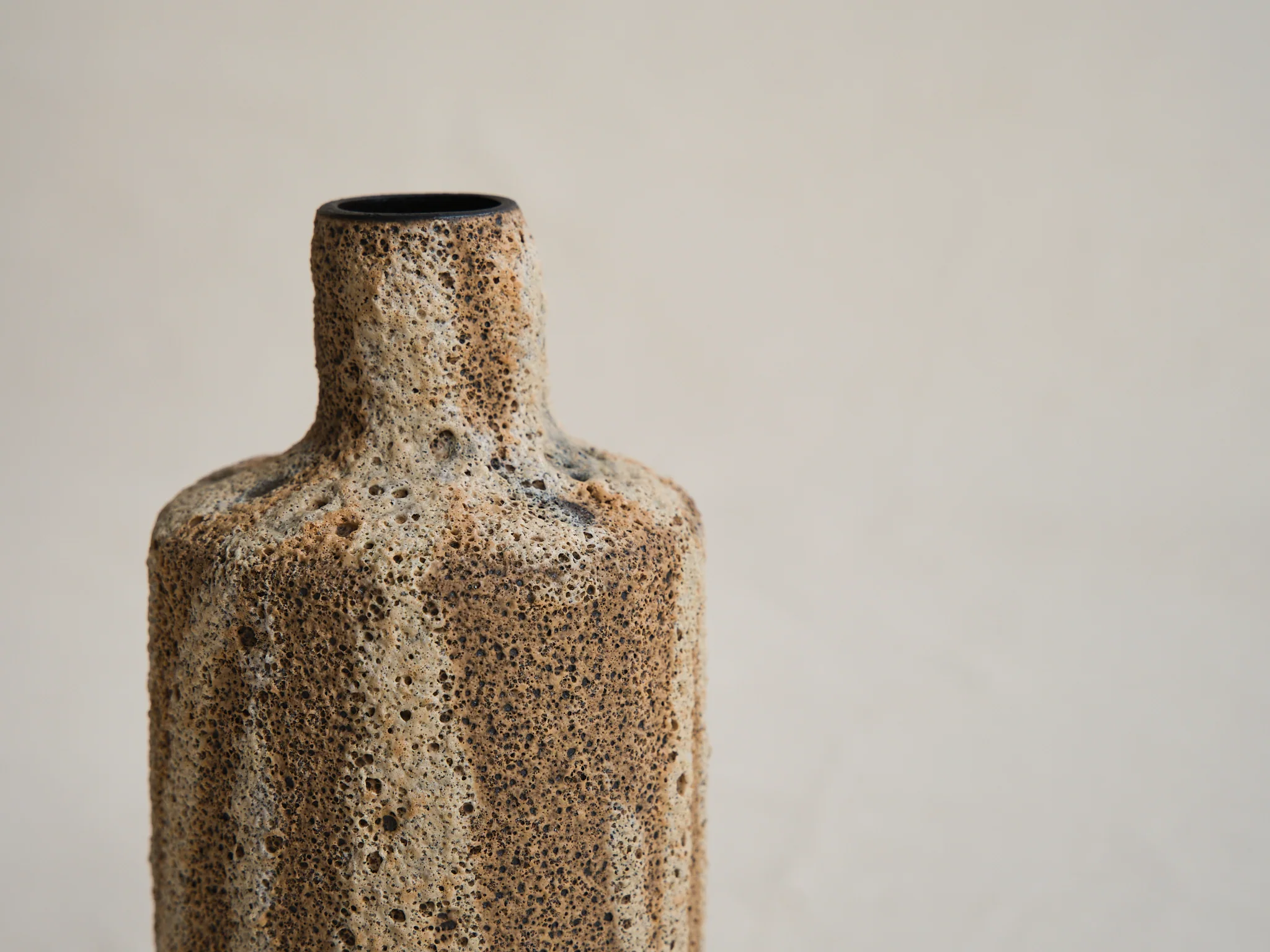 HEATHER ROSENMAN LAVA VASE / TERRA 25645 W3.5" x H9.5" - Image 3